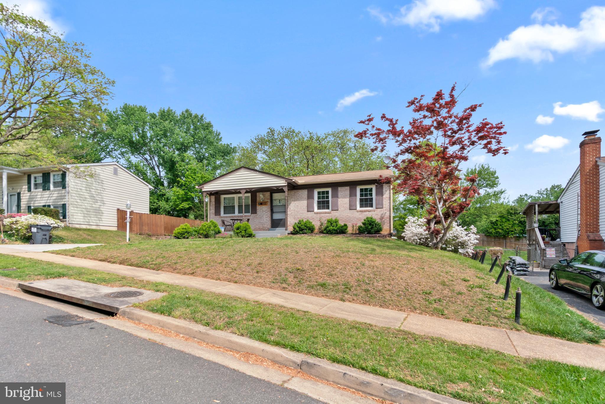 4962 LINSEY COURT