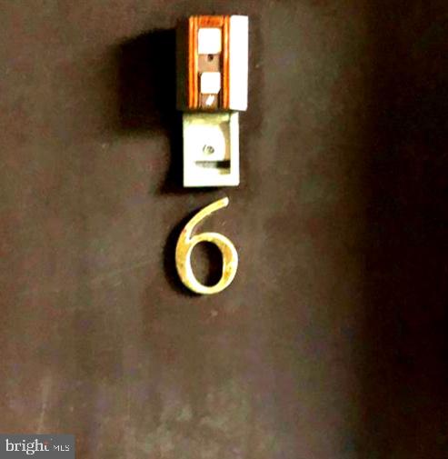 14 STONEHENGE CIRCLE 6