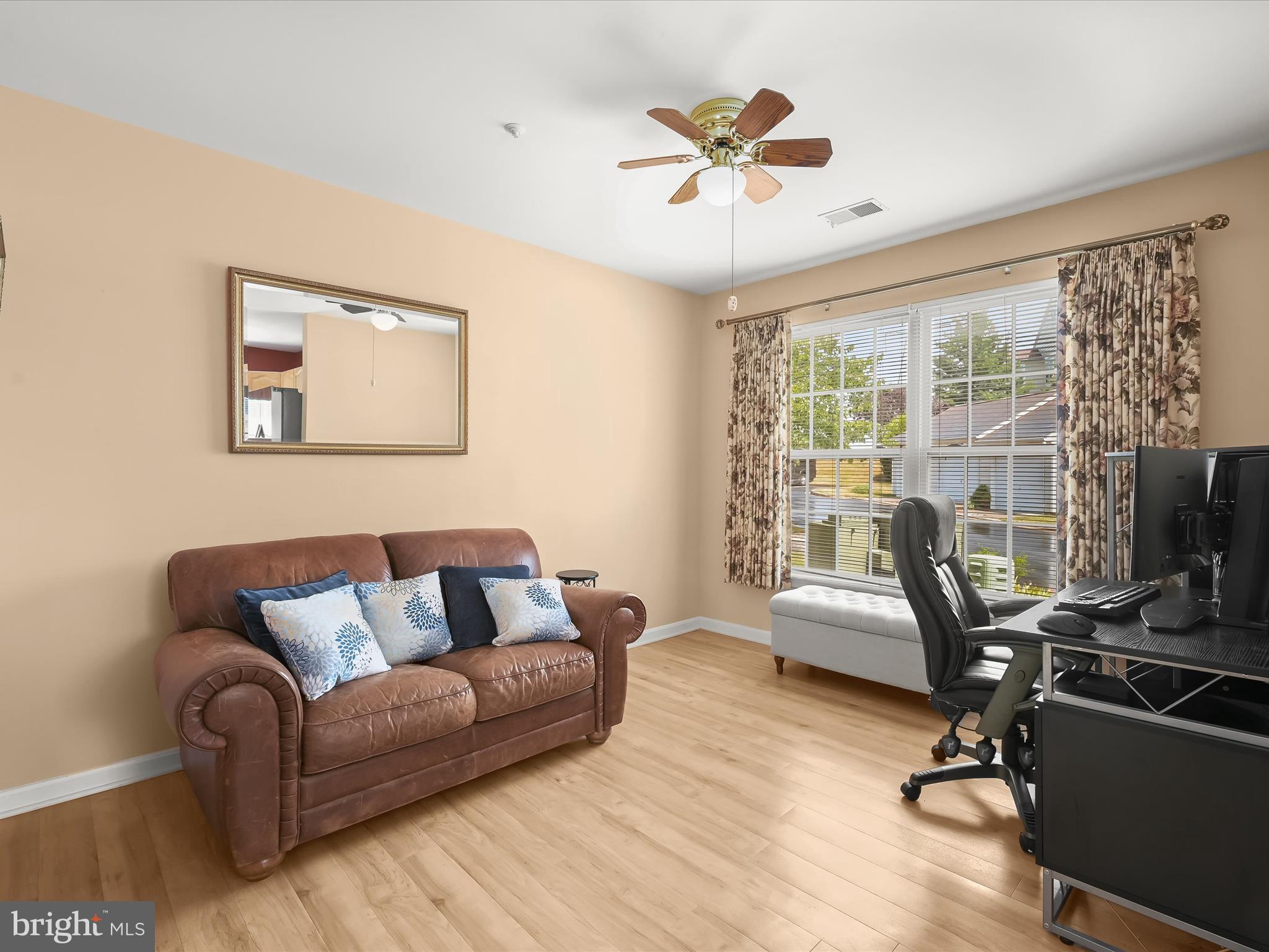 RIDGEVIEW - Residential