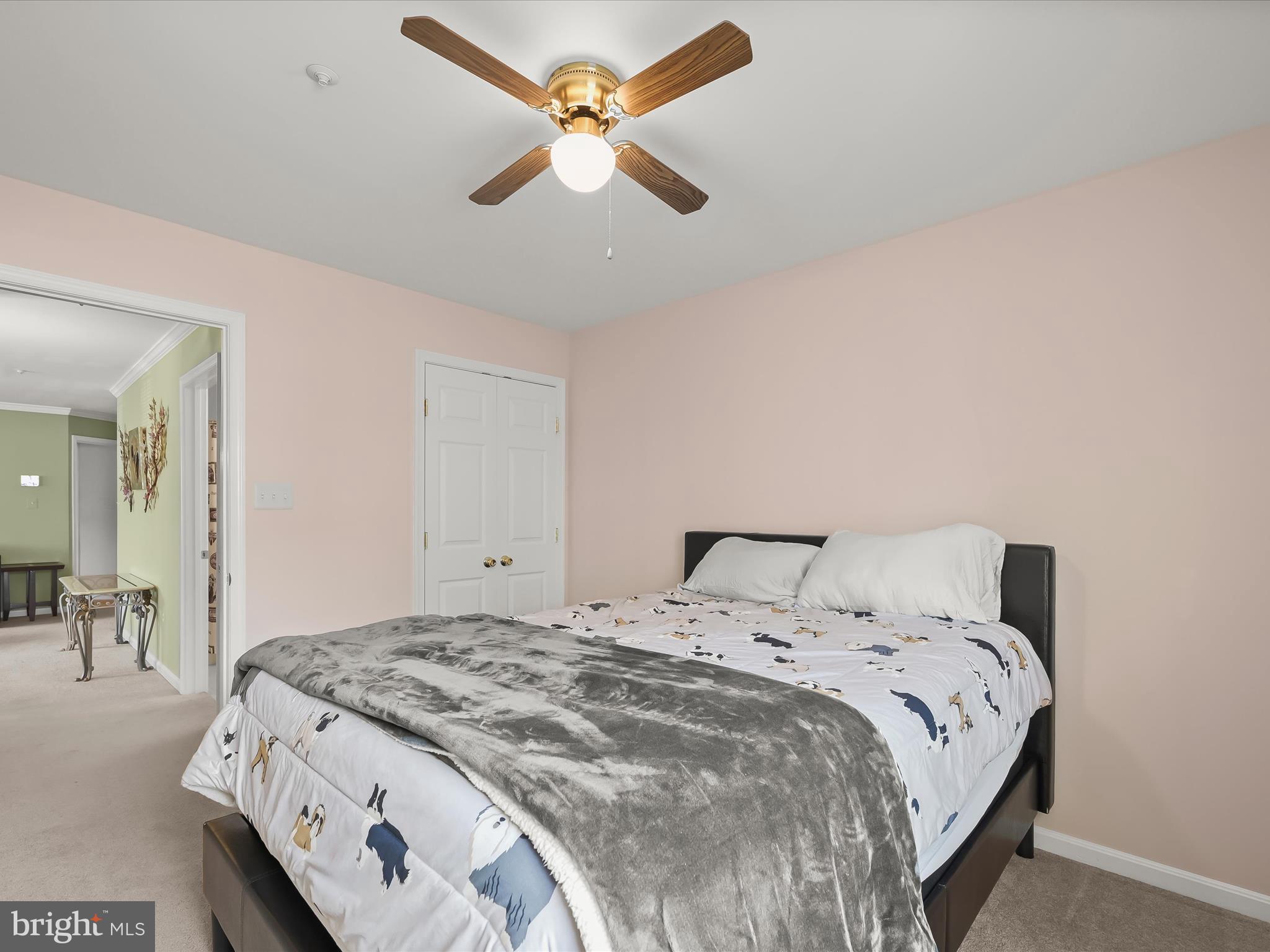 RIDGEVIEW - Residential