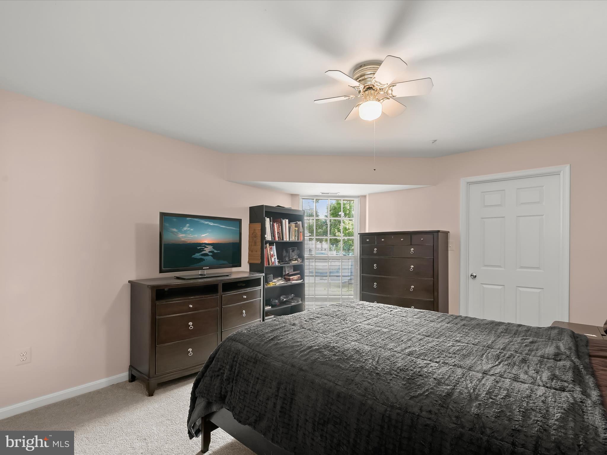 RIDGEVIEW - Residential