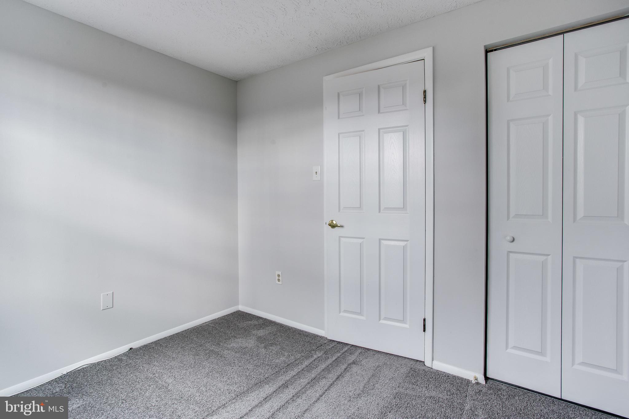 DAMASCUS VALLEY PARK - Residential