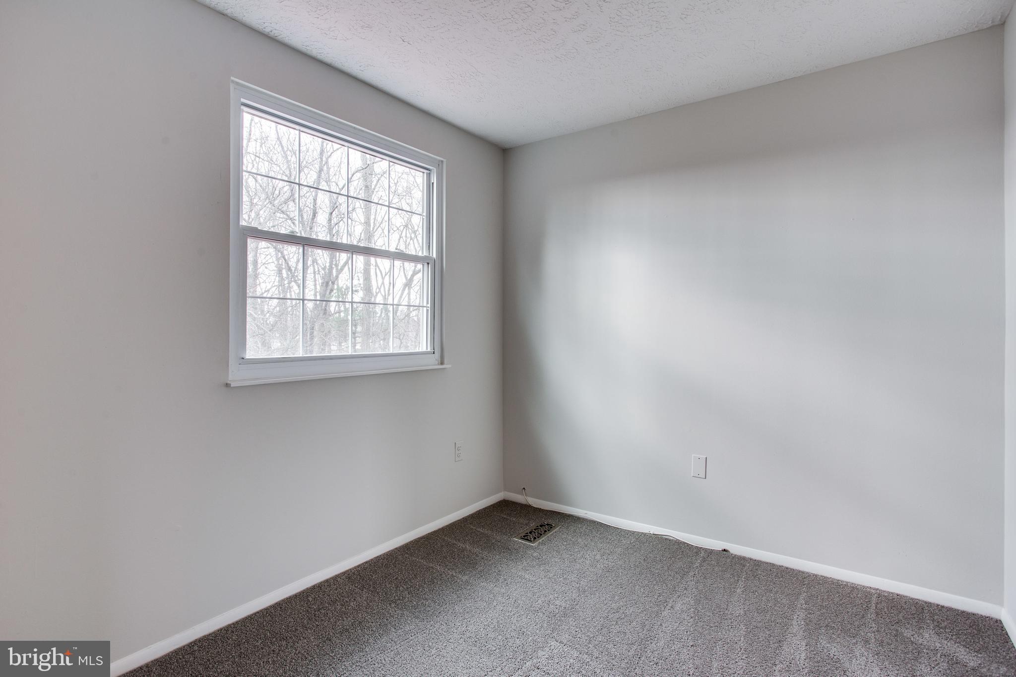 DAMASCUS VALLEY PARK - Residential