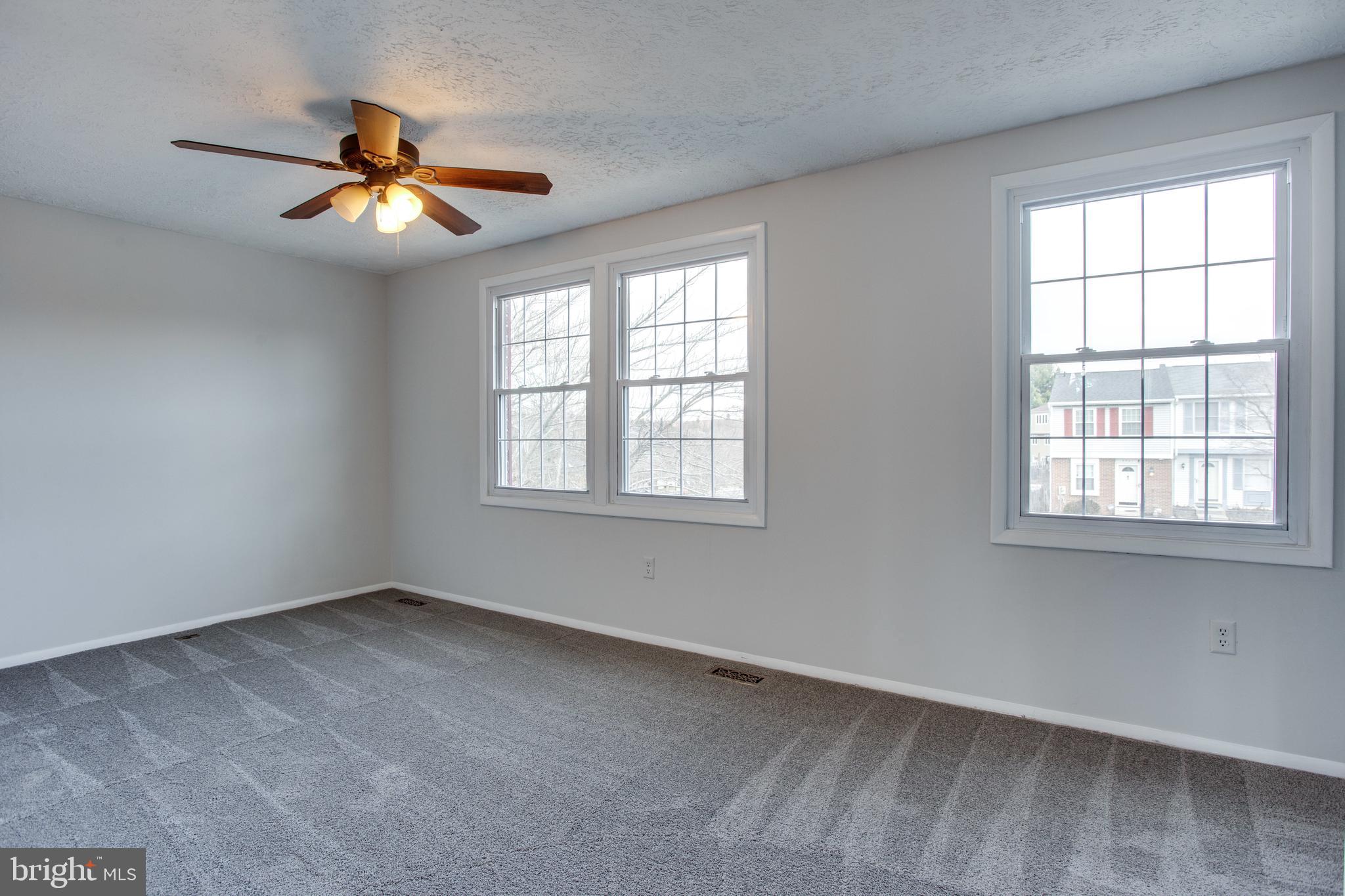 DAMASCUS VALLEY PARK - Residential