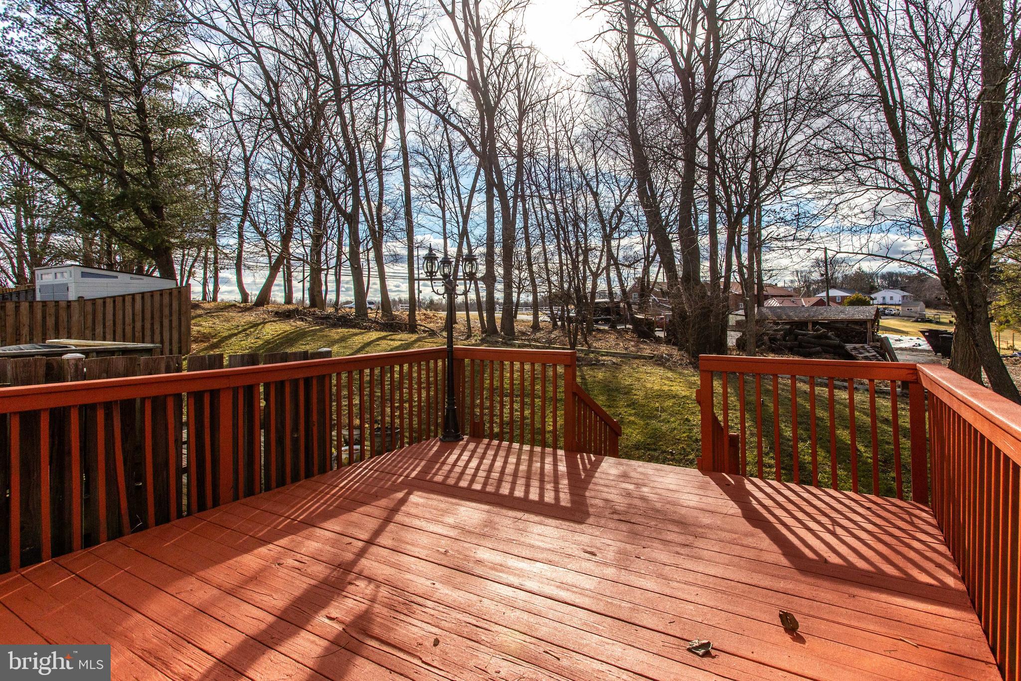 DAMASCUS VALLEY PARK - Residential