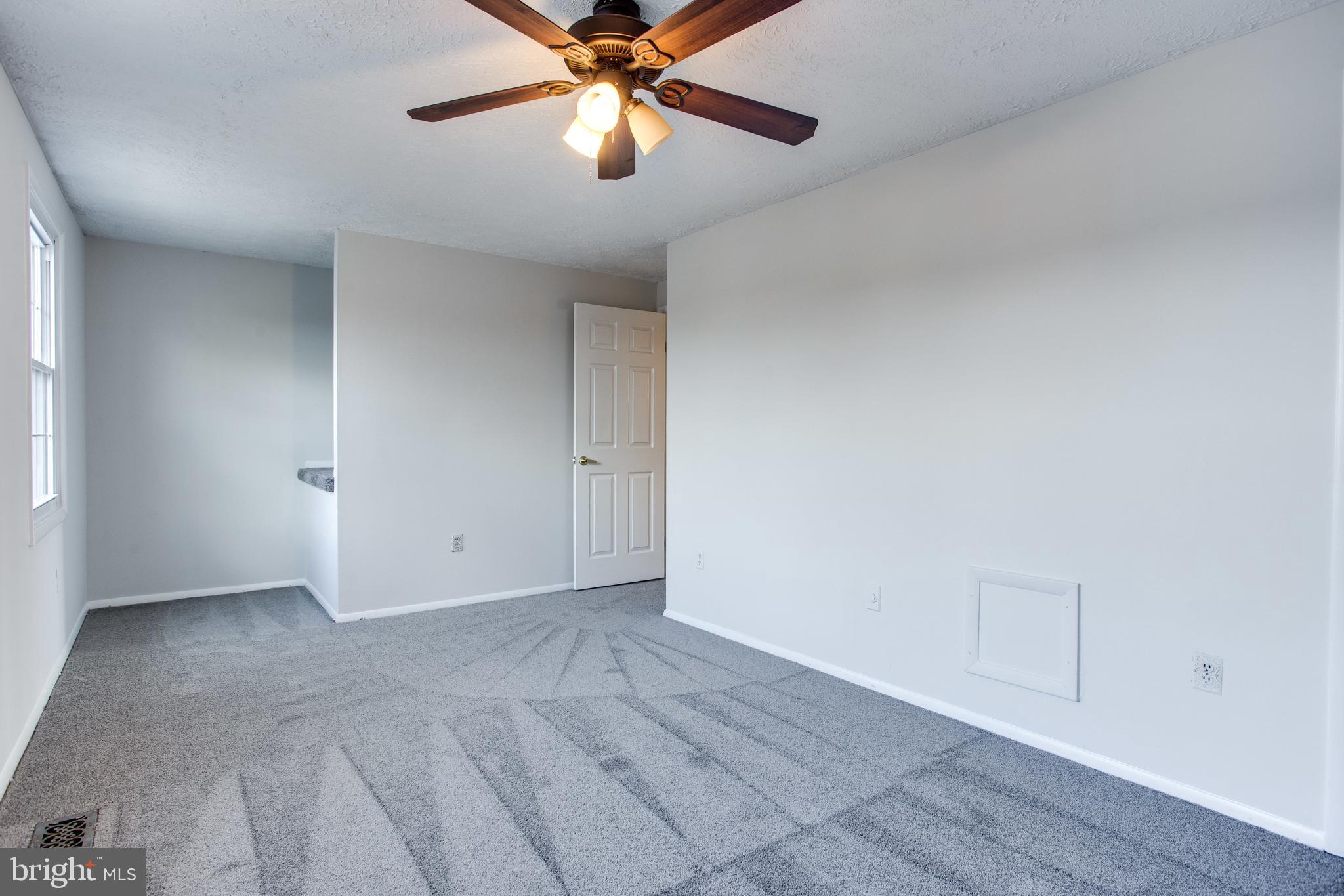 DAMASCUS VALLEY PARK - Residential