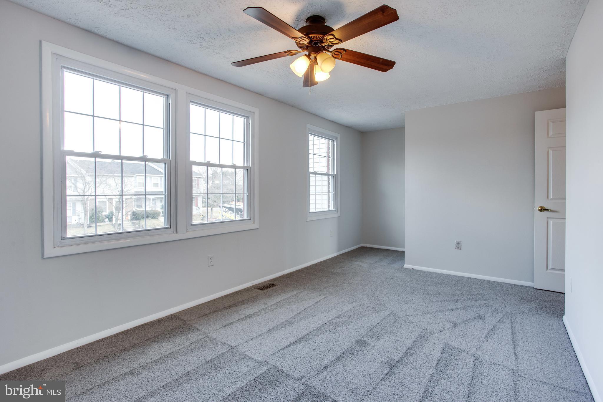 DAMASCUS VALLEY PARK - Residential