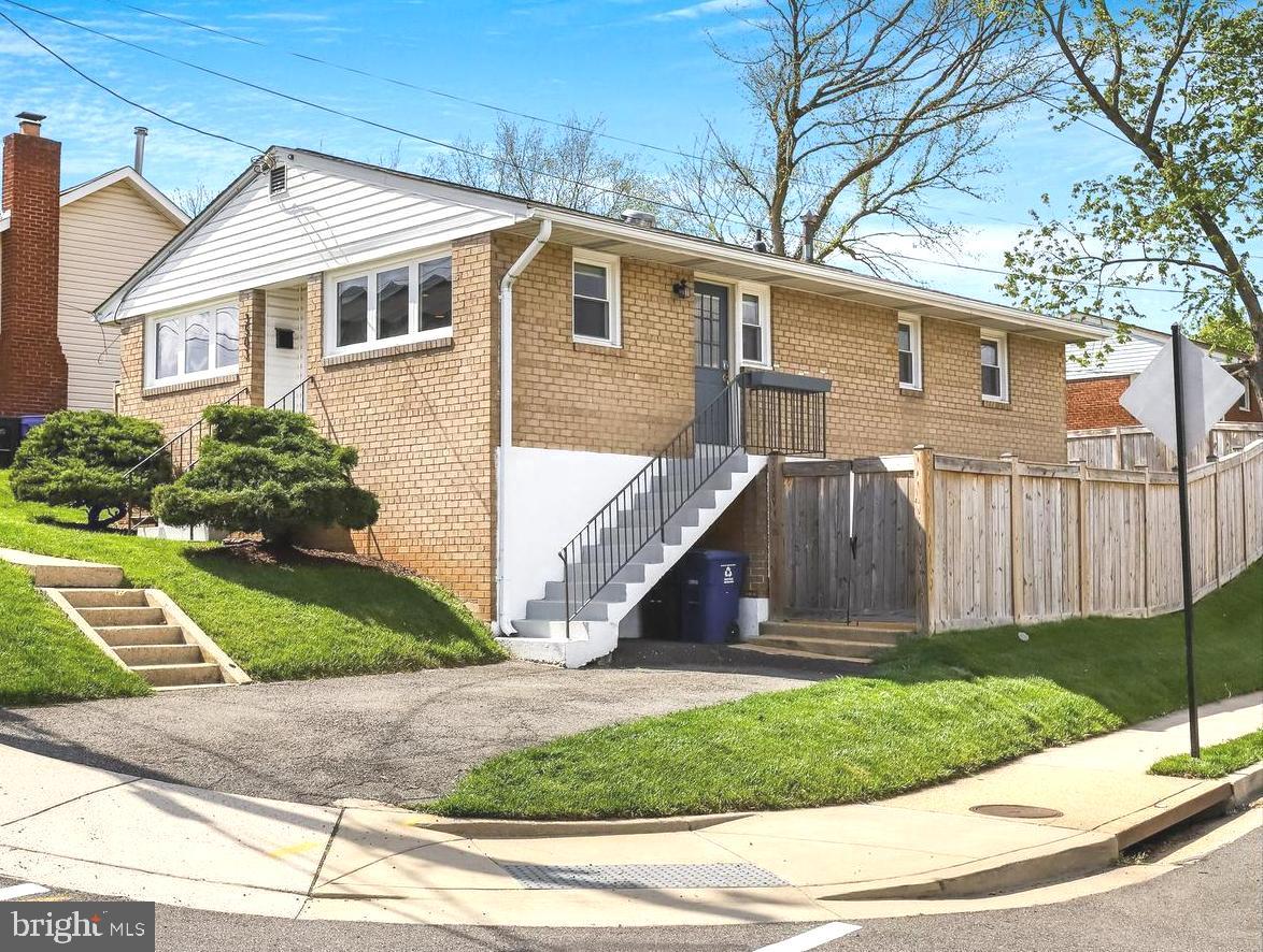 NAUCK - Residential Lease