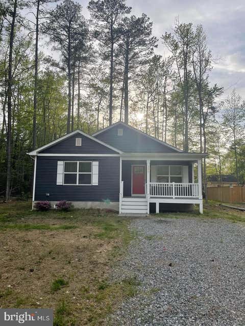 Homes For Rent - 395 Shorewood Dr Dr<br/> COLONIAL BEACH, VA 22443