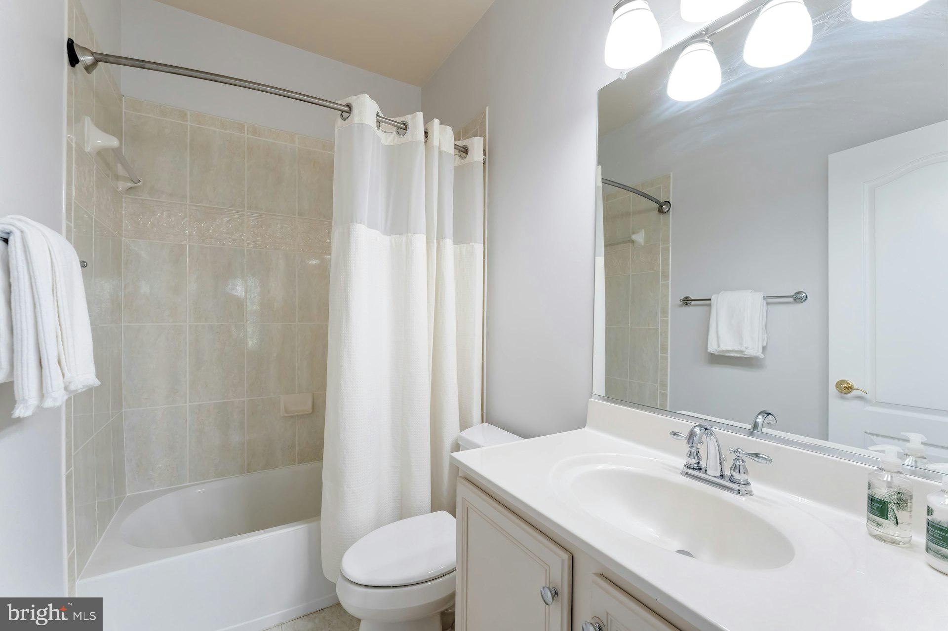 BEACON HILL - Residential