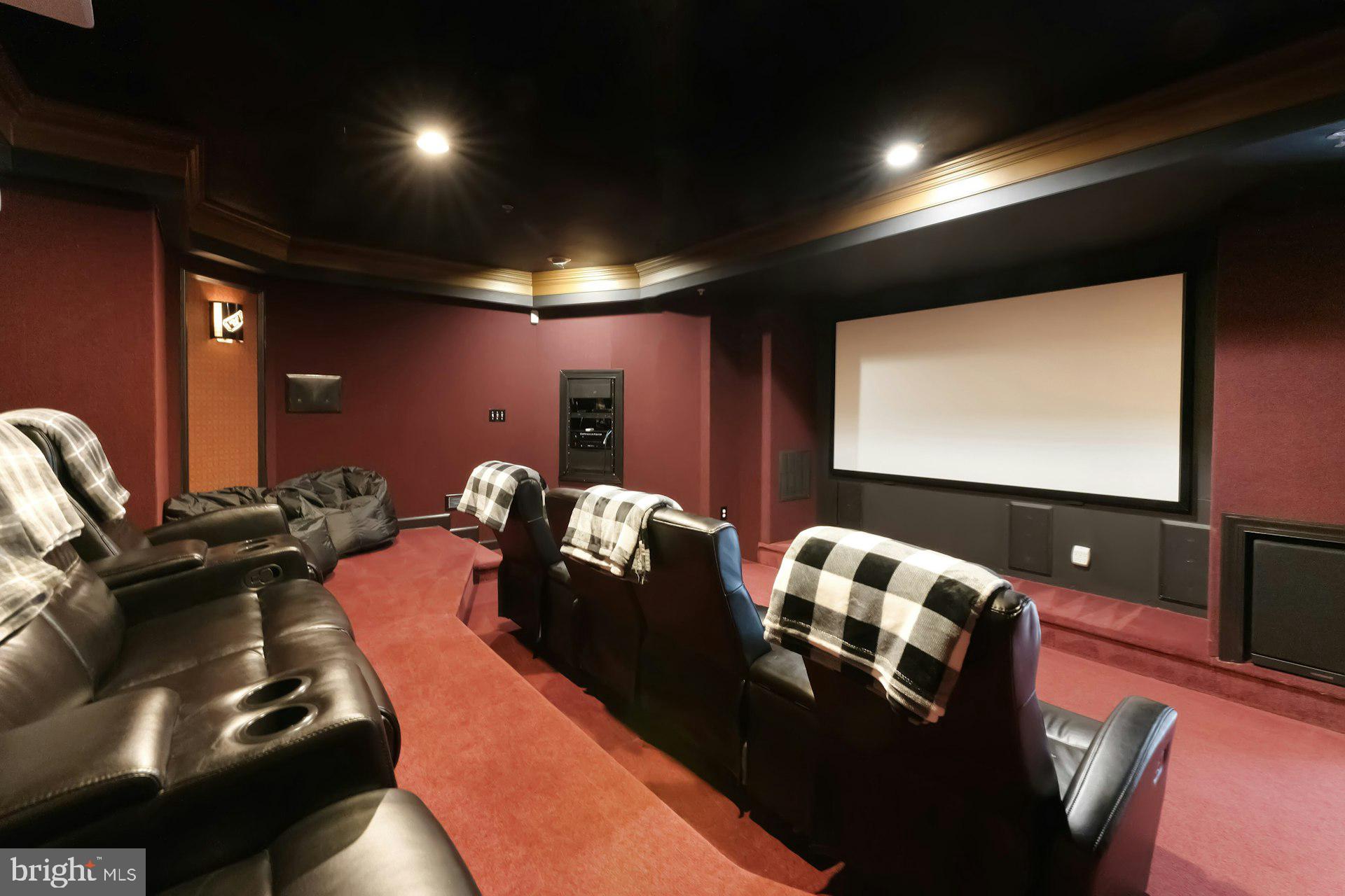 BEACON HILL - Residential