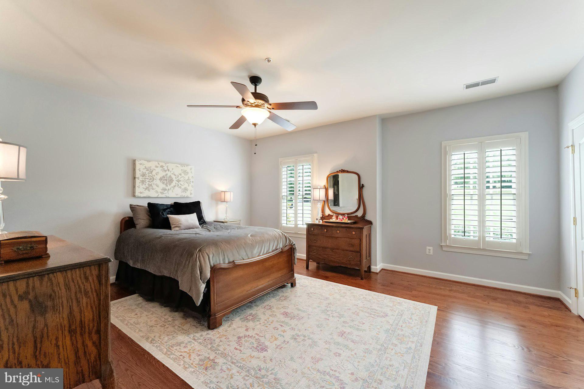 BEACON HILL - Residential