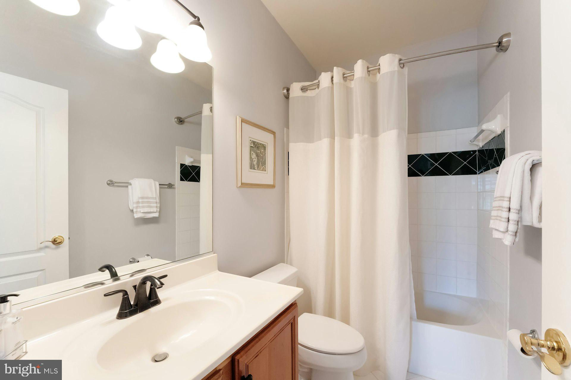 BEACON HILL - Residential