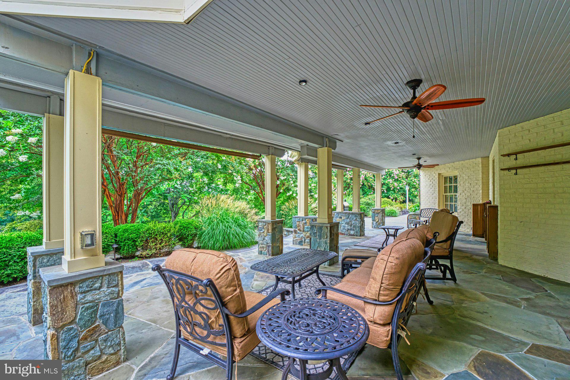 BEACON HILL - Residential