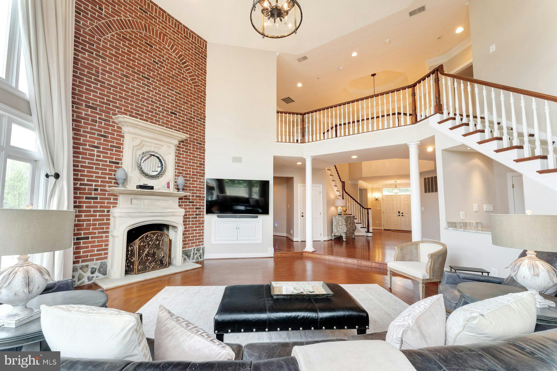 BEACON HILL - Residential