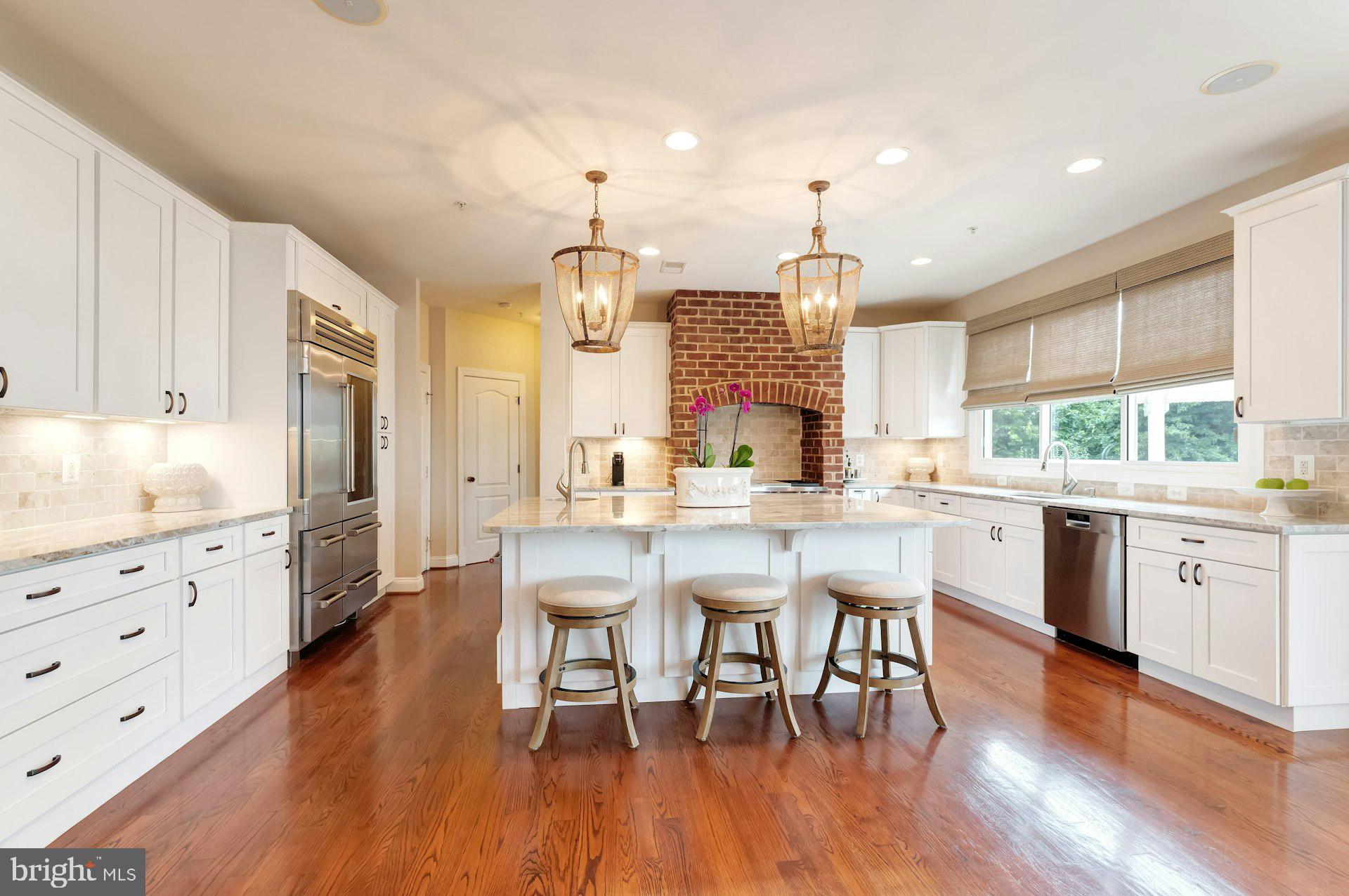 BEACON HILL - Residential