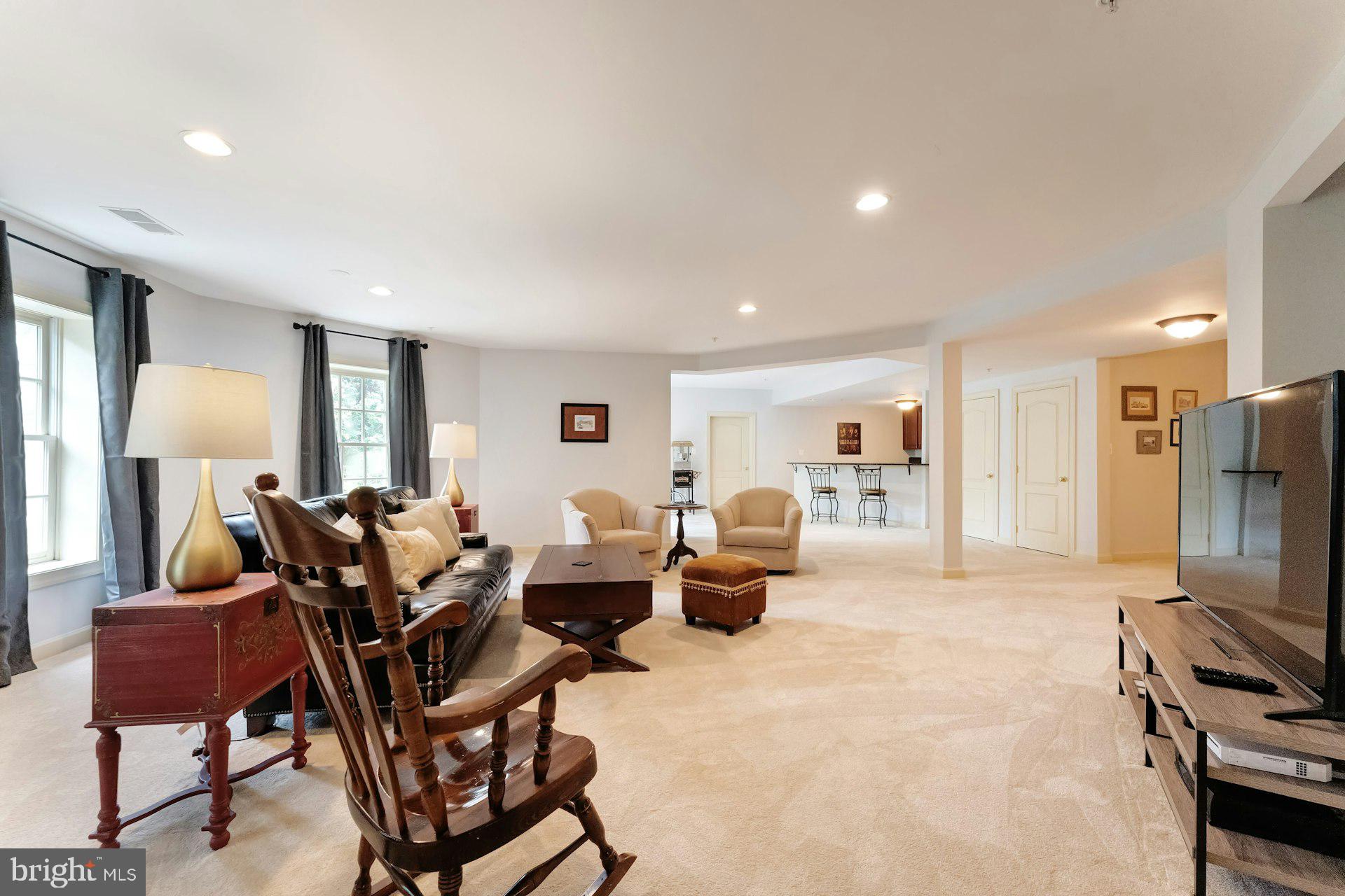 BEACON HILL - Residential