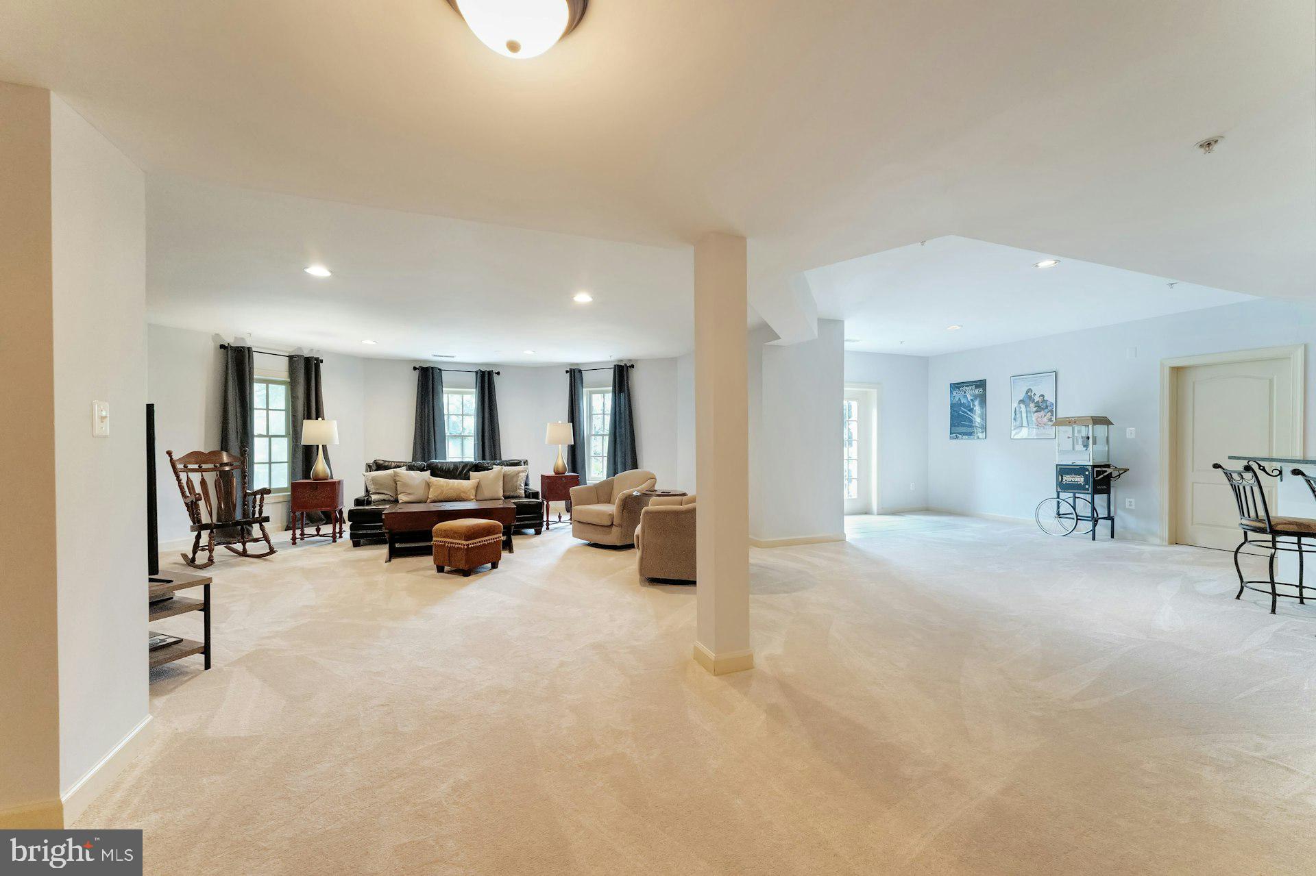 BEACON HILL - Residential