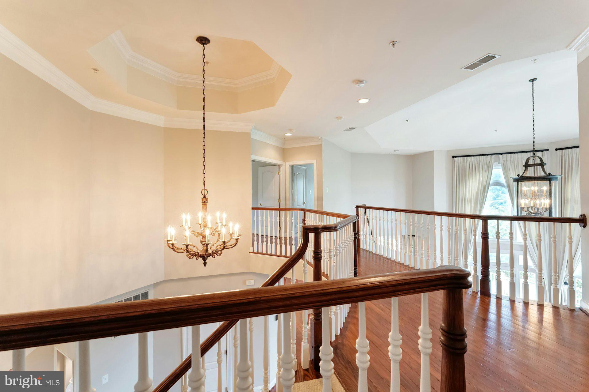 BEACON HILL - Residential