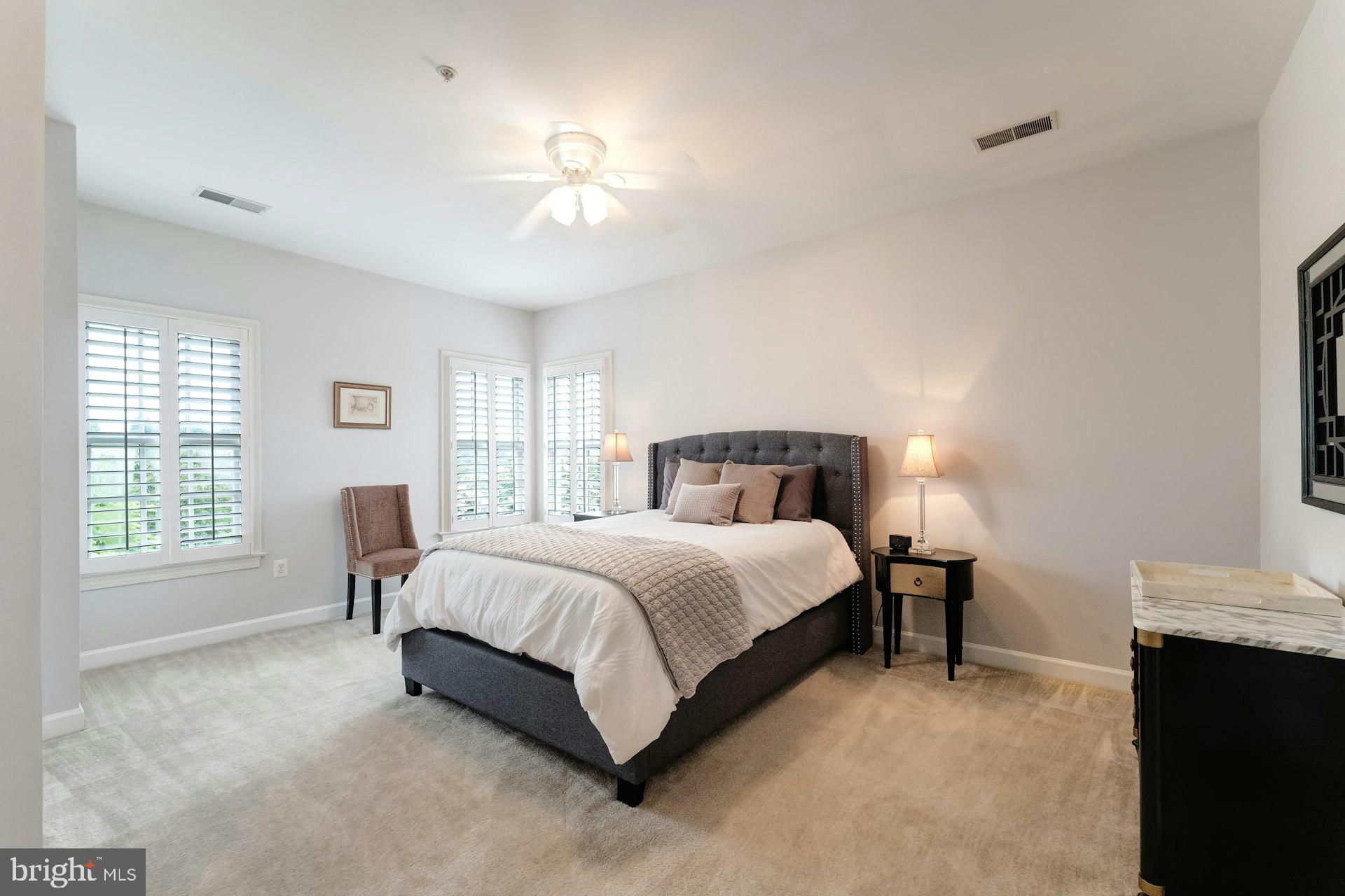 BEACON HILL - Residential