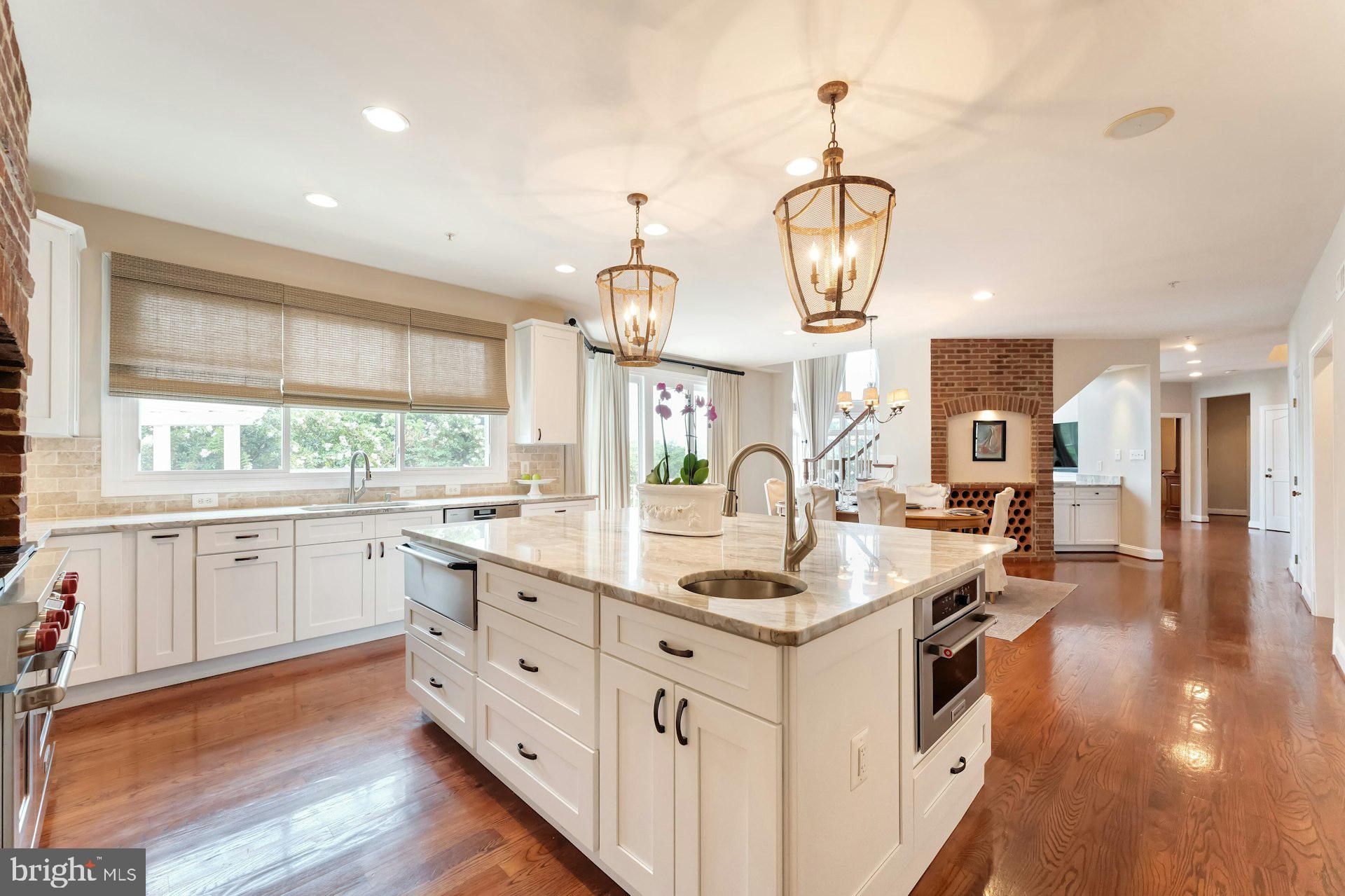 BEACON HILL - Residential