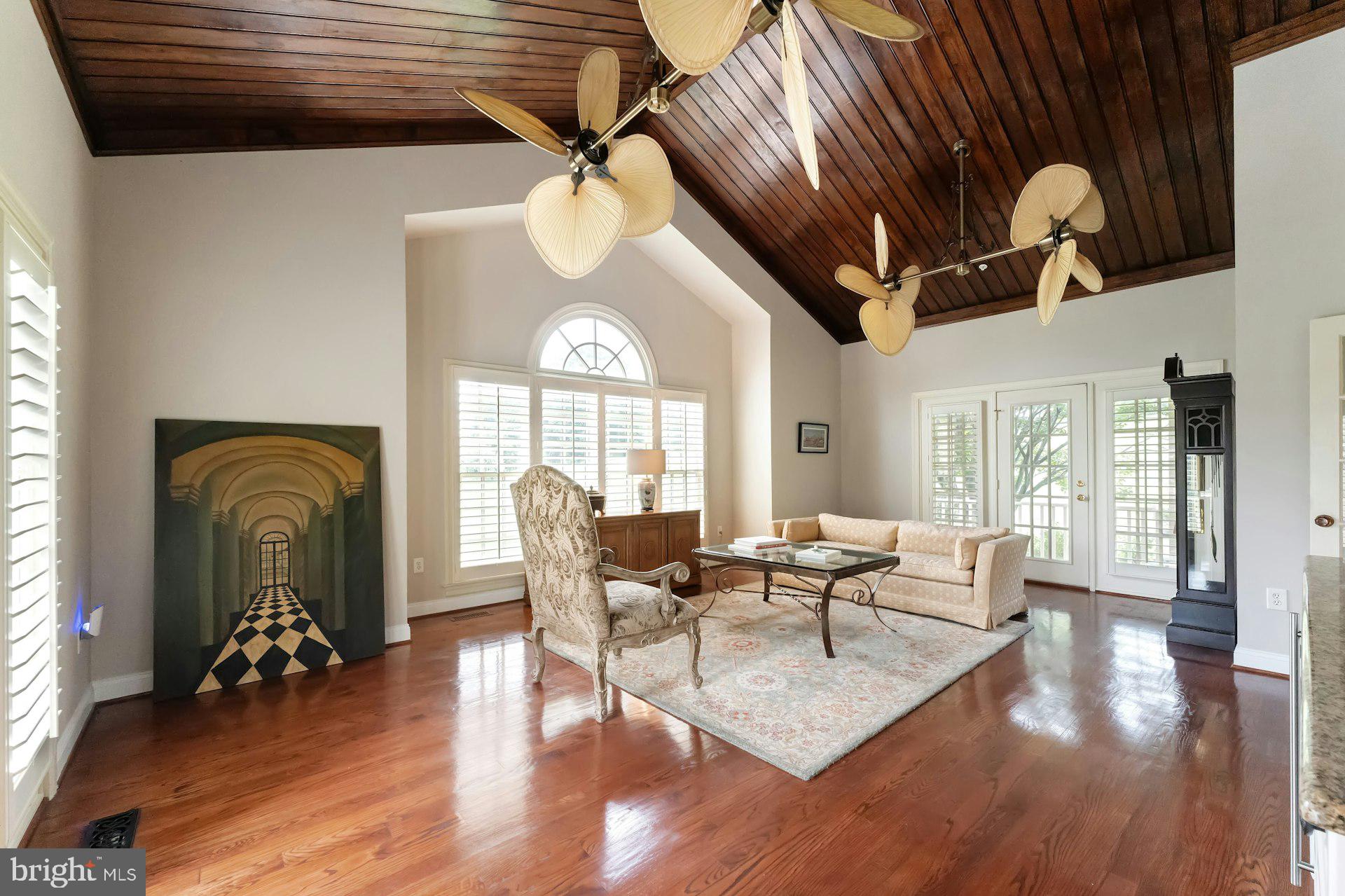 BEACON HILL - Residential