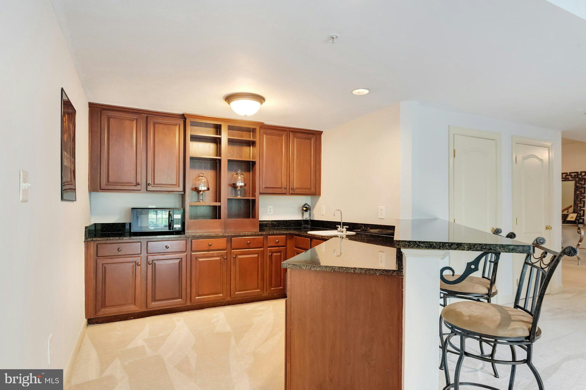 BEACON HILL - Residential