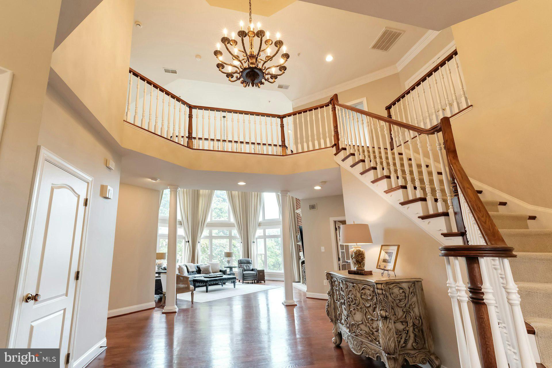 BEACON HILL - Residential