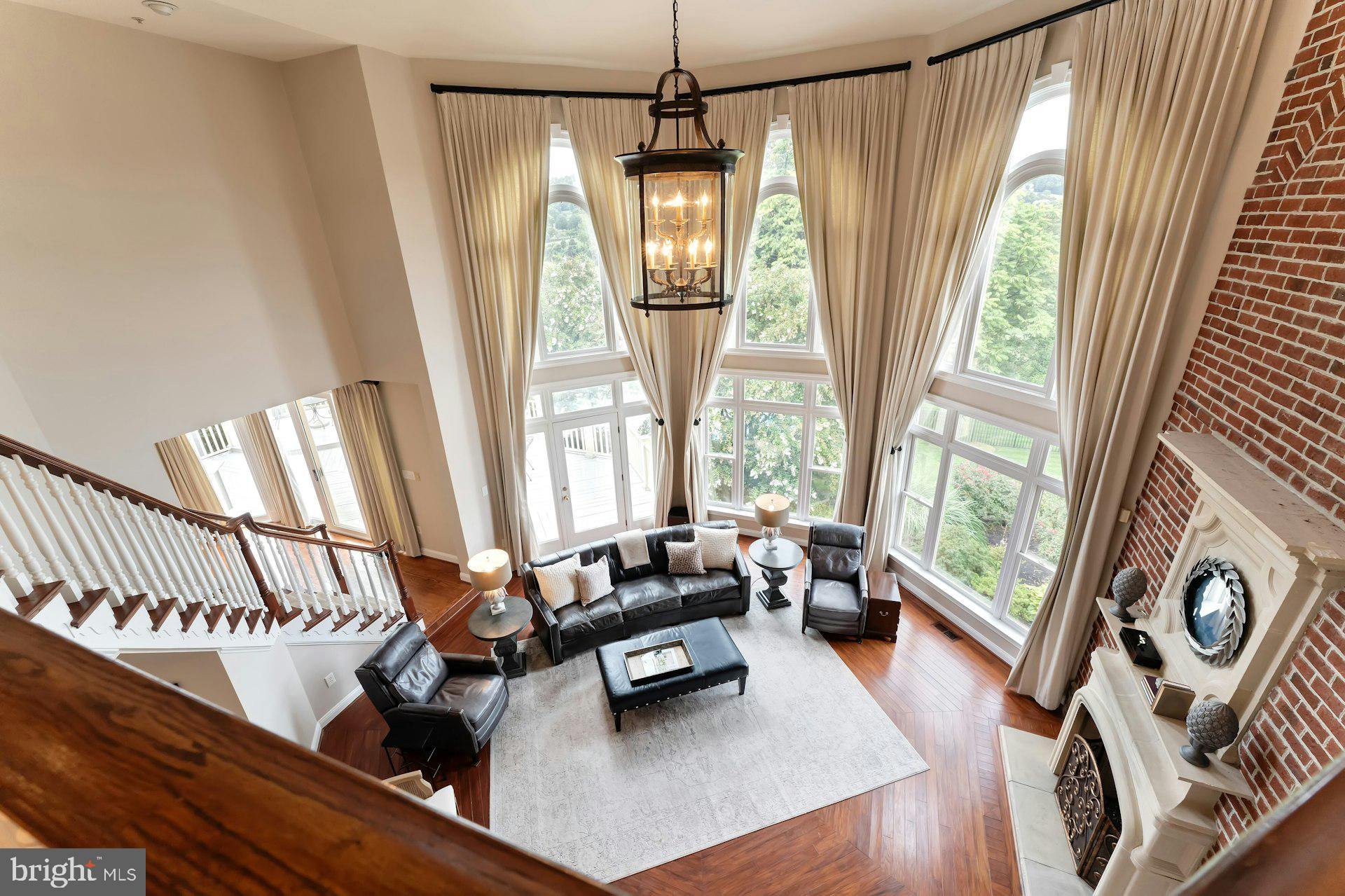 BEACON HILL - Residential