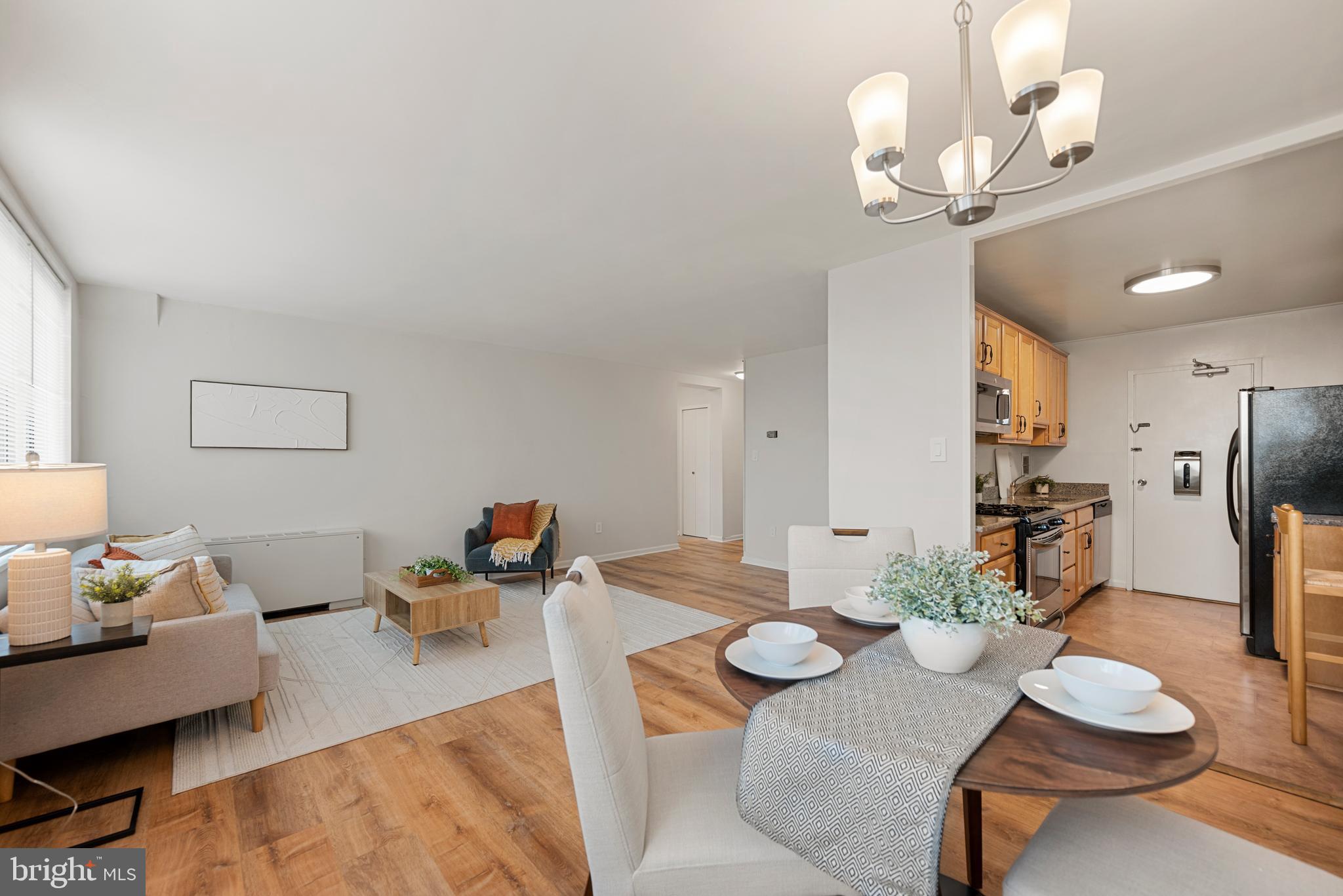 6631 WAKEFIELD DRIVE 819