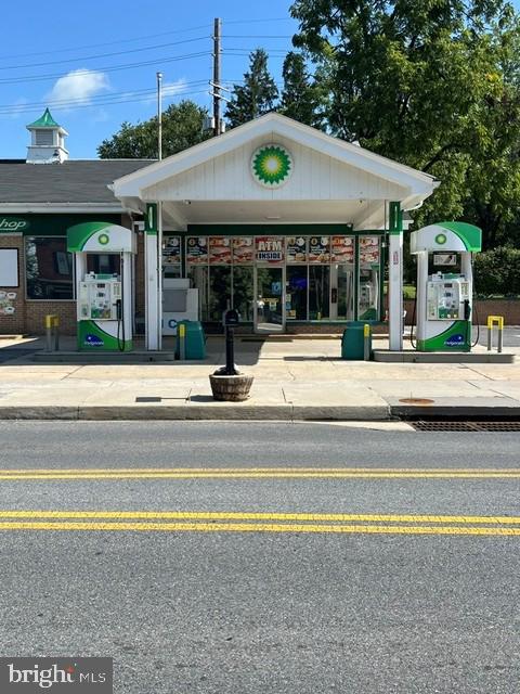 211 E MAIN STREET