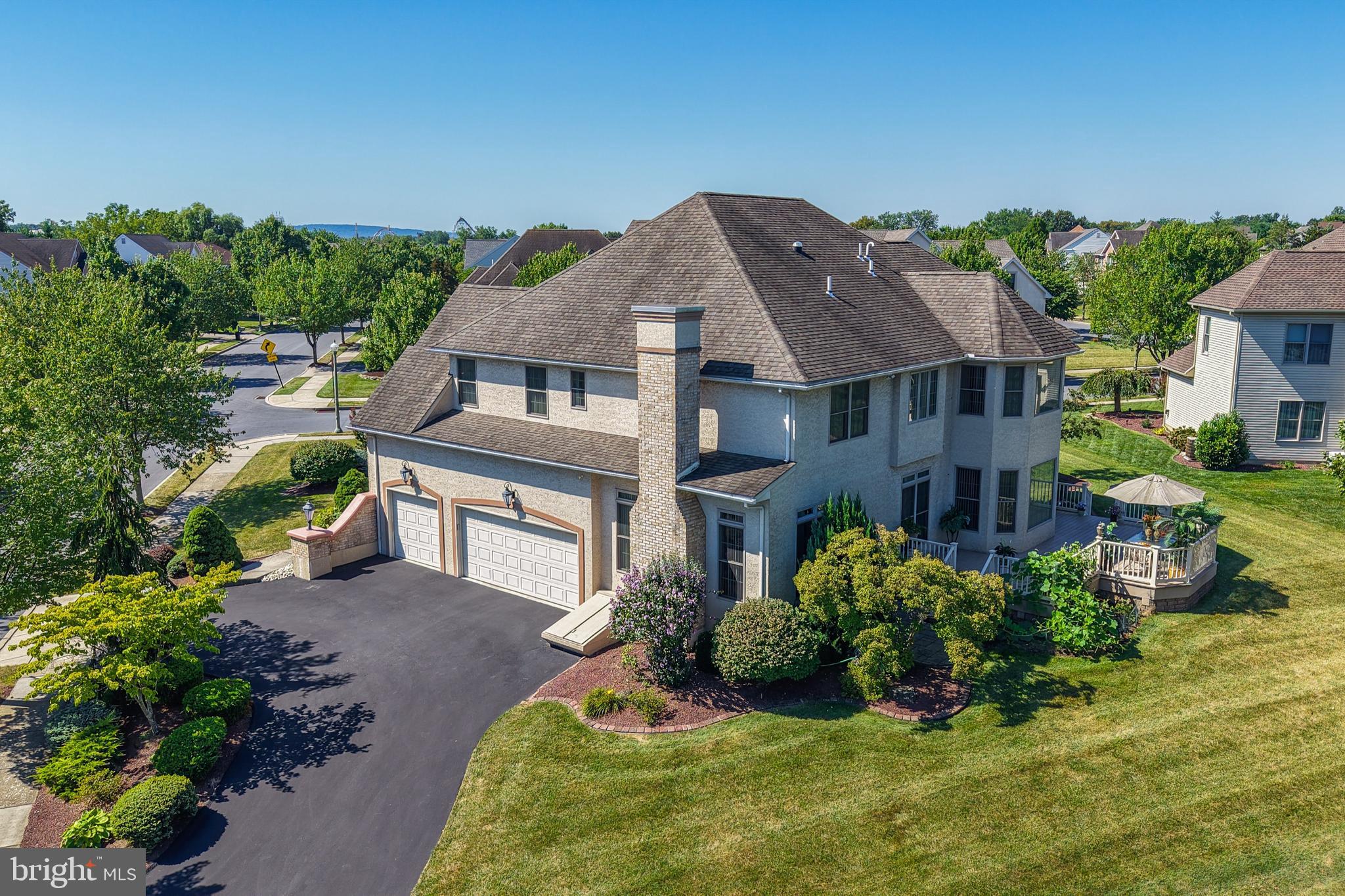 SPRINGWOOD HILLS - Residential