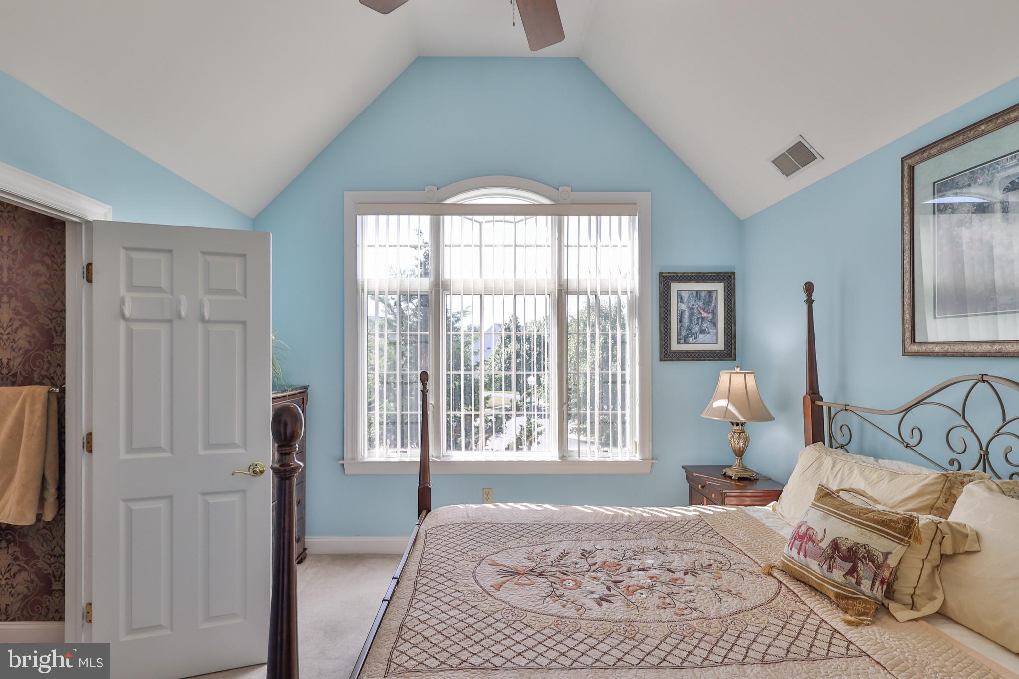 SPRINGWOOD HILLS - Residential