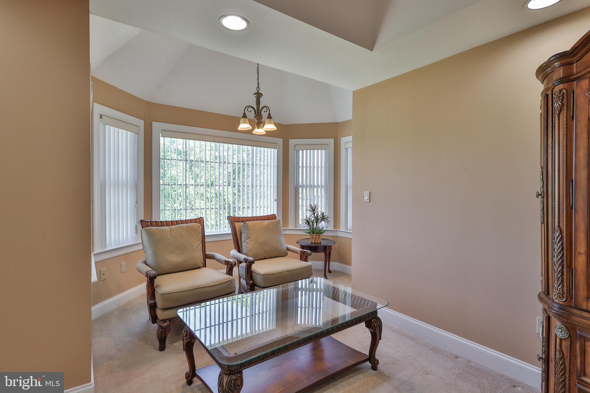 SPRINGWOOD HILLS - Residential