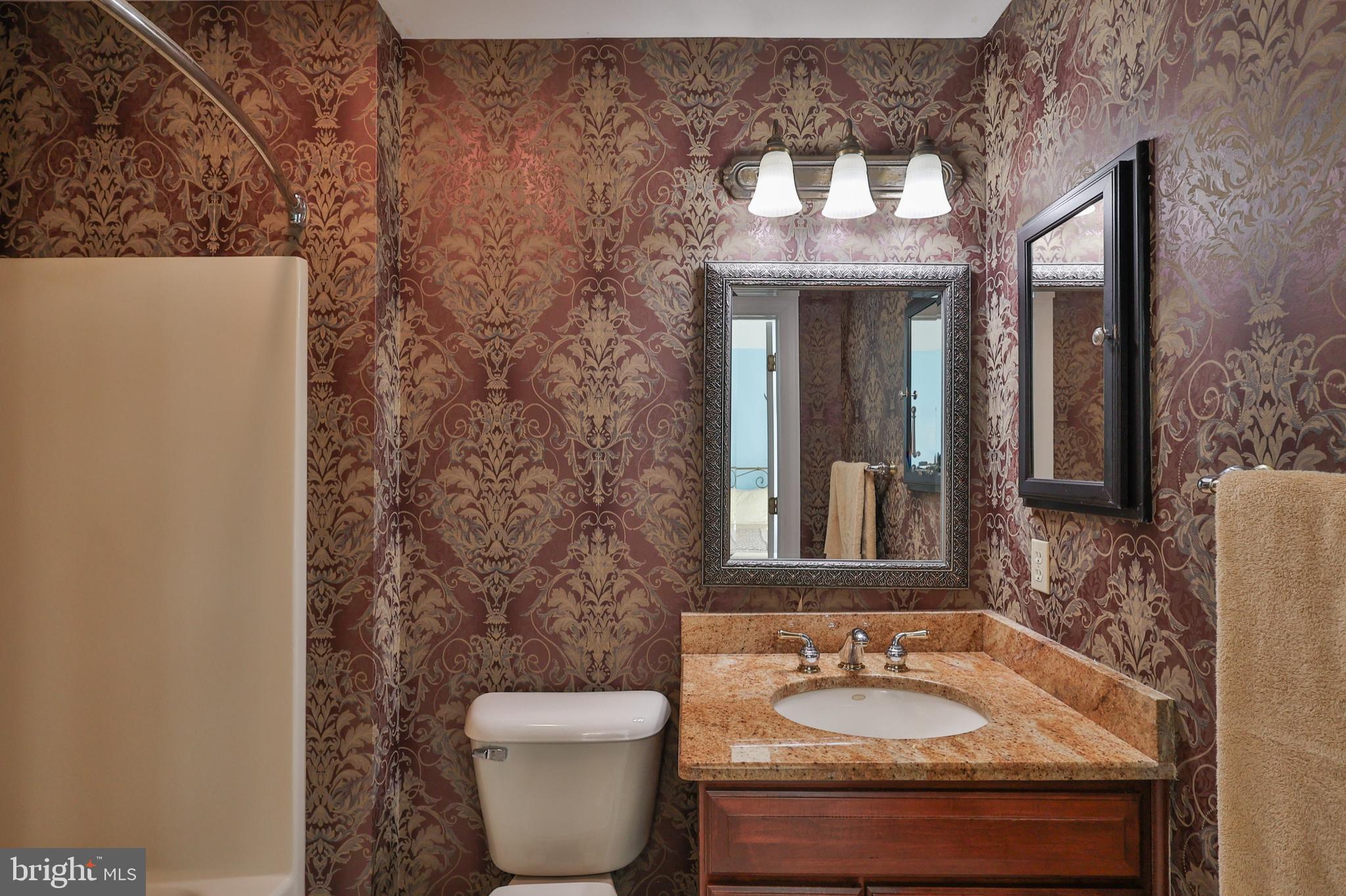 SPRINGWOOD HILLS - Residential