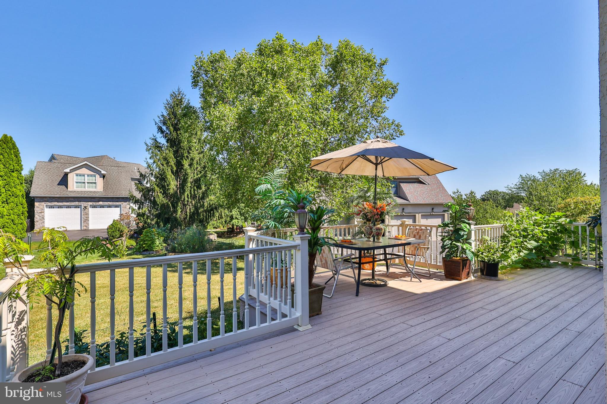 SPRINGWOOD HILLS - Residential