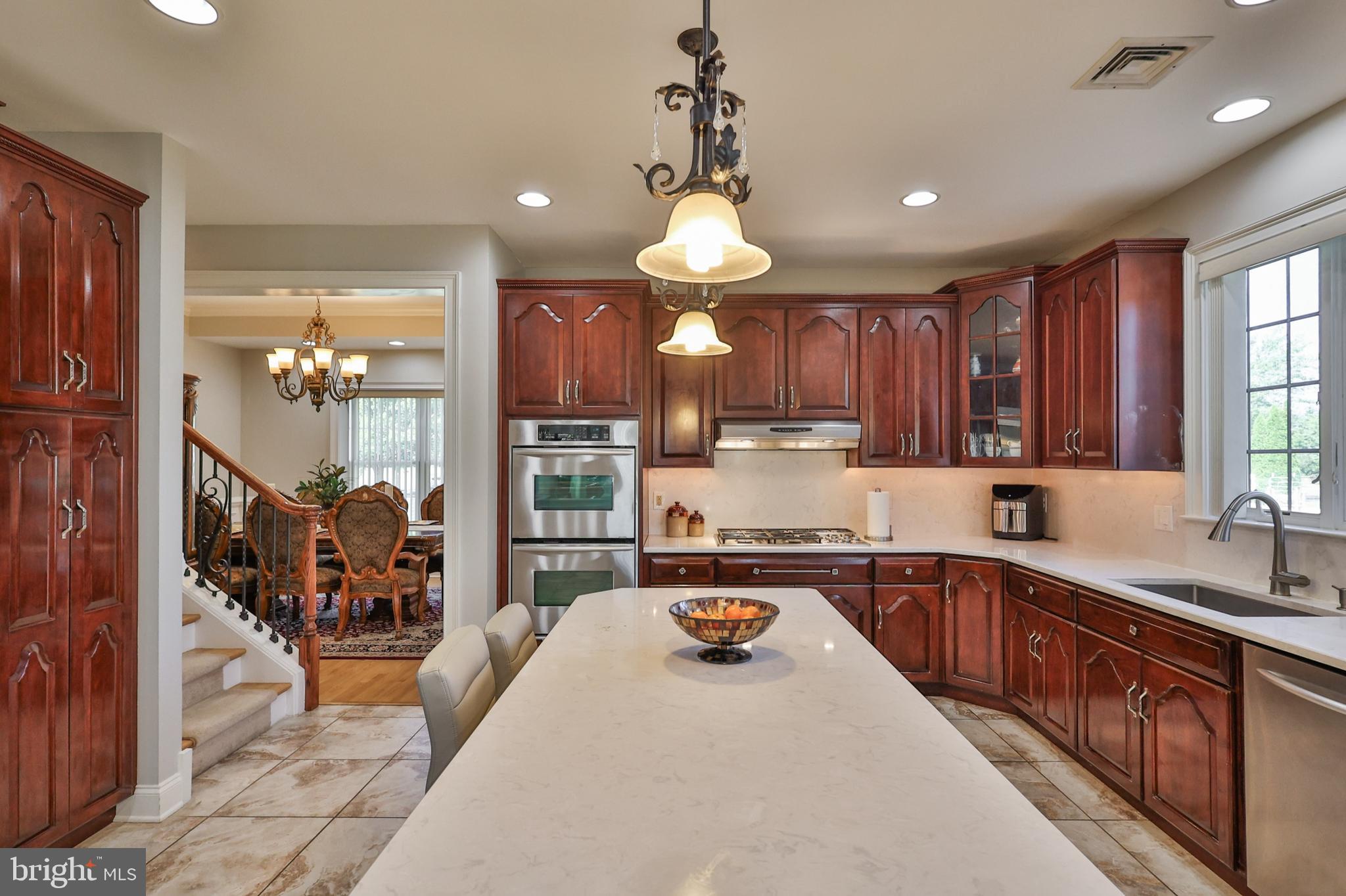 SPRINGWOOD HILLS - Residential