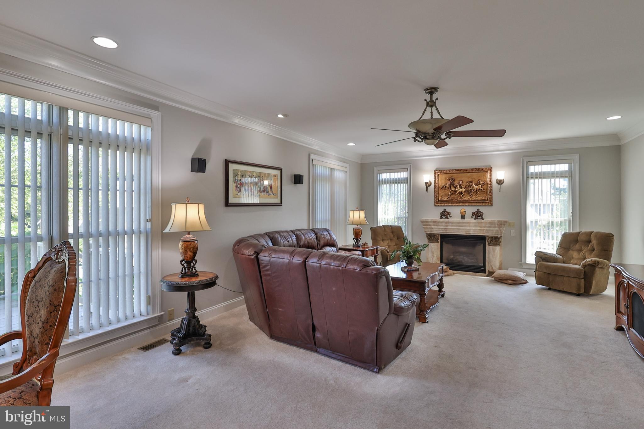 SPRINGWOOD HILLS - Residential