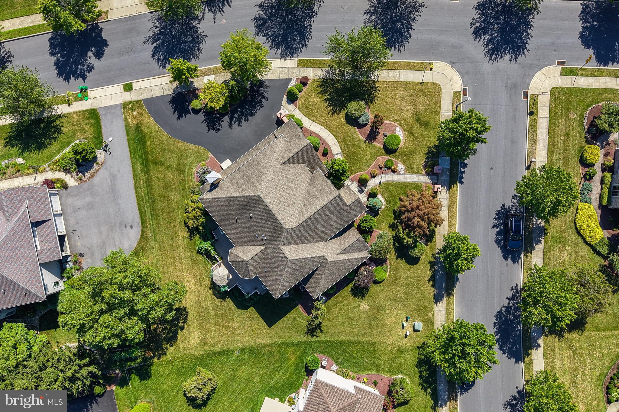 SPRINGWOOD HILLS - Residential