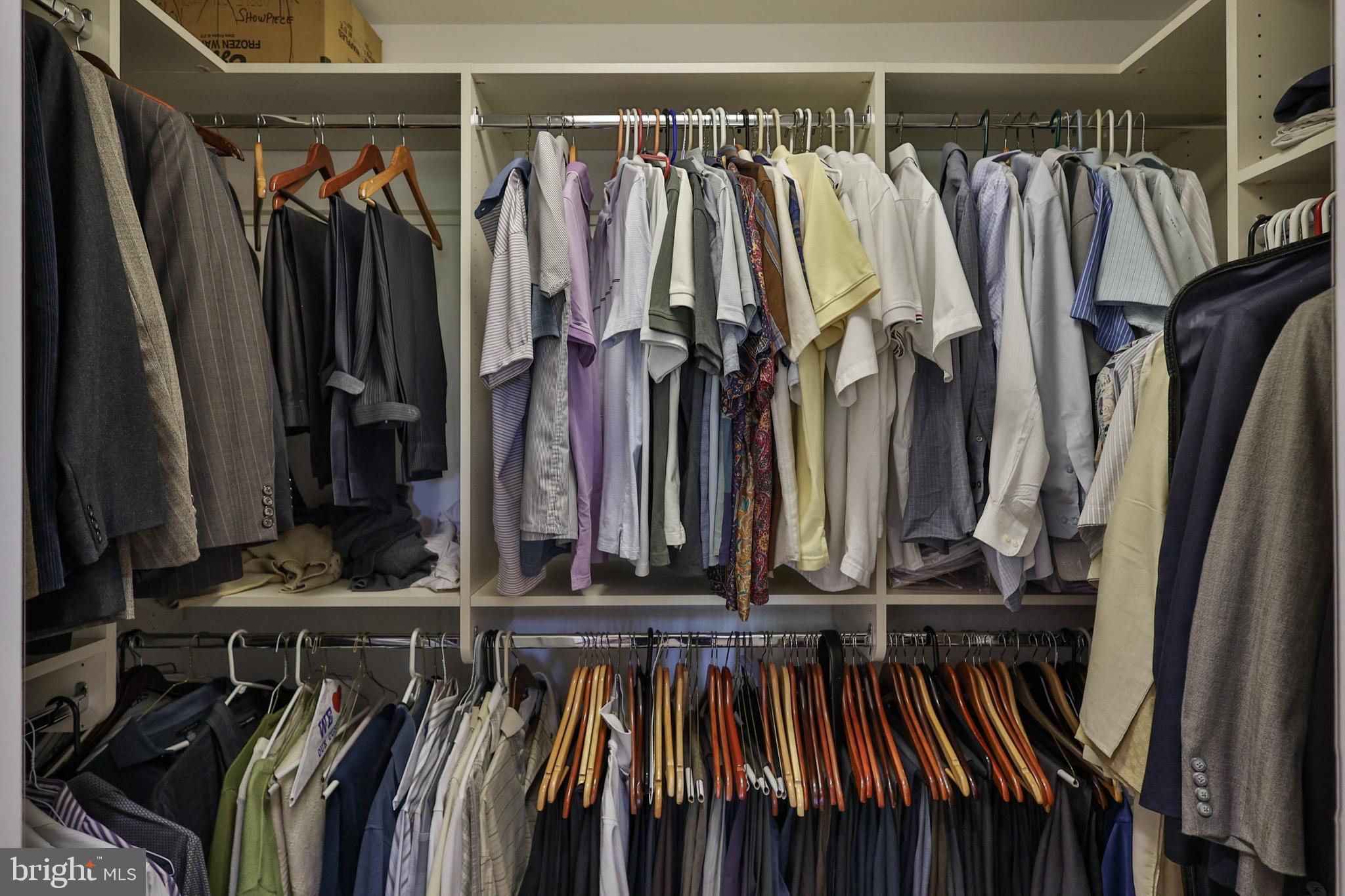 SPRINGWOOD HILLS - Residential