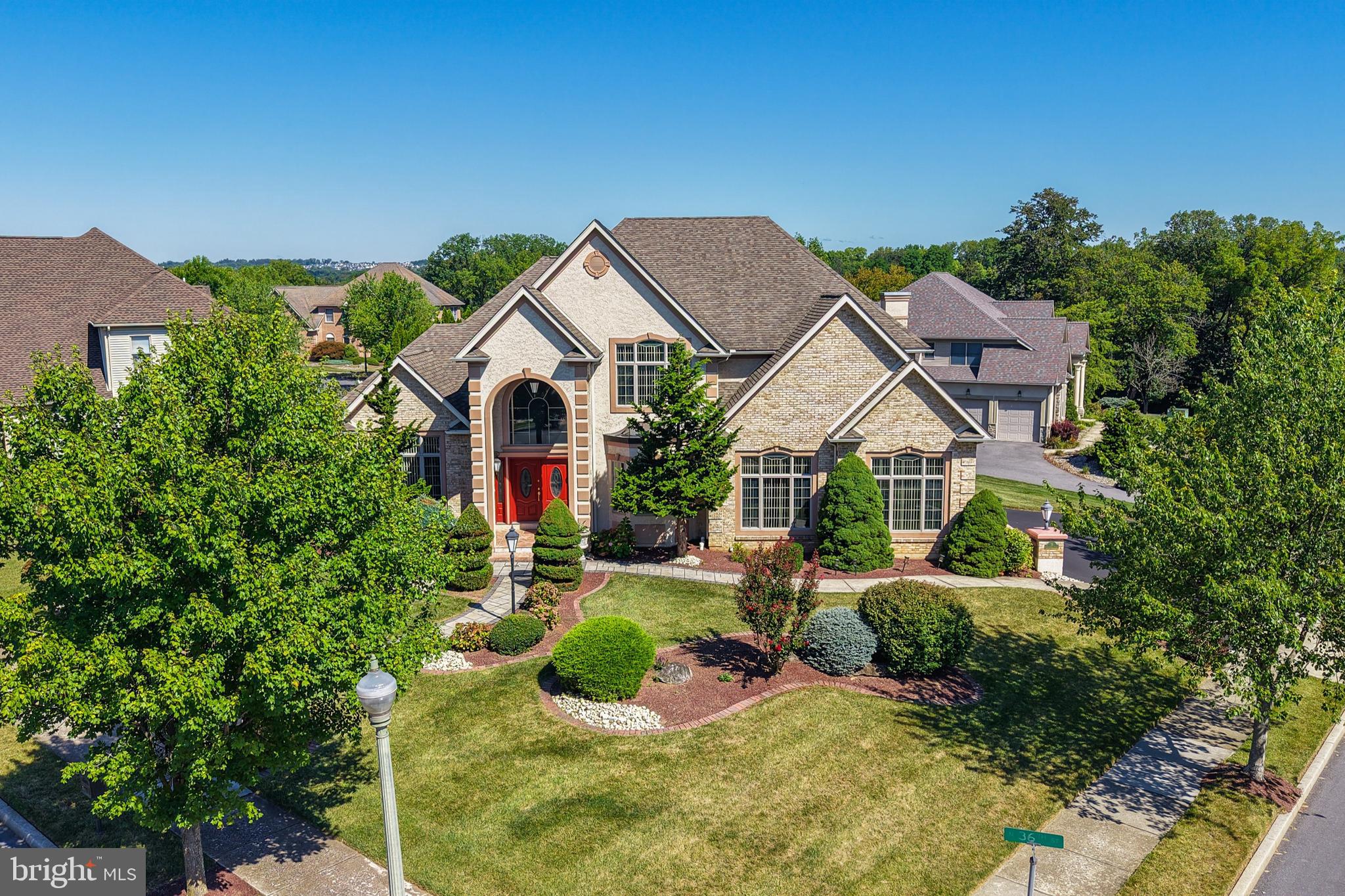 SPRINGWOOD HILLS - Residential