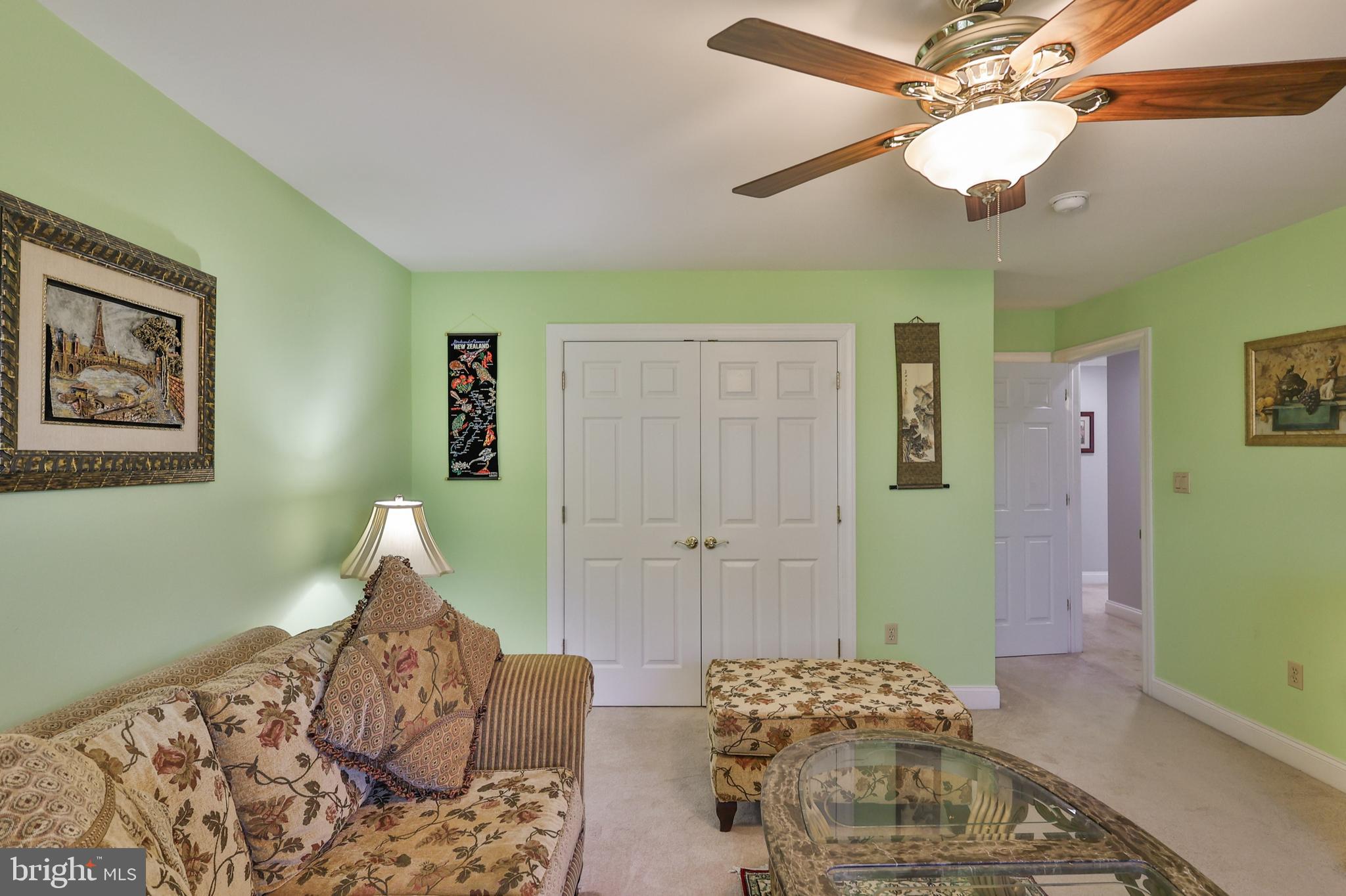 SPRINGWOOD HILLS - Residential