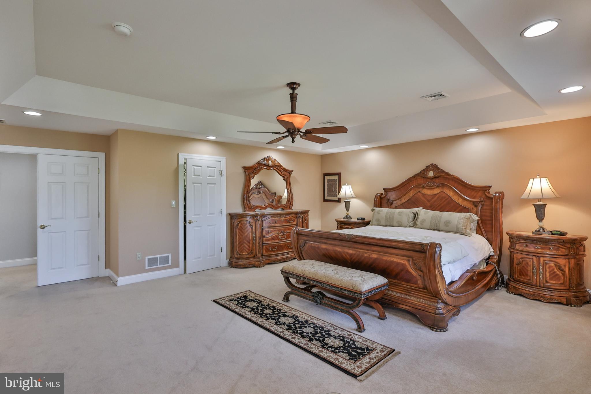 SPRINGWOOD HILLS - Residential