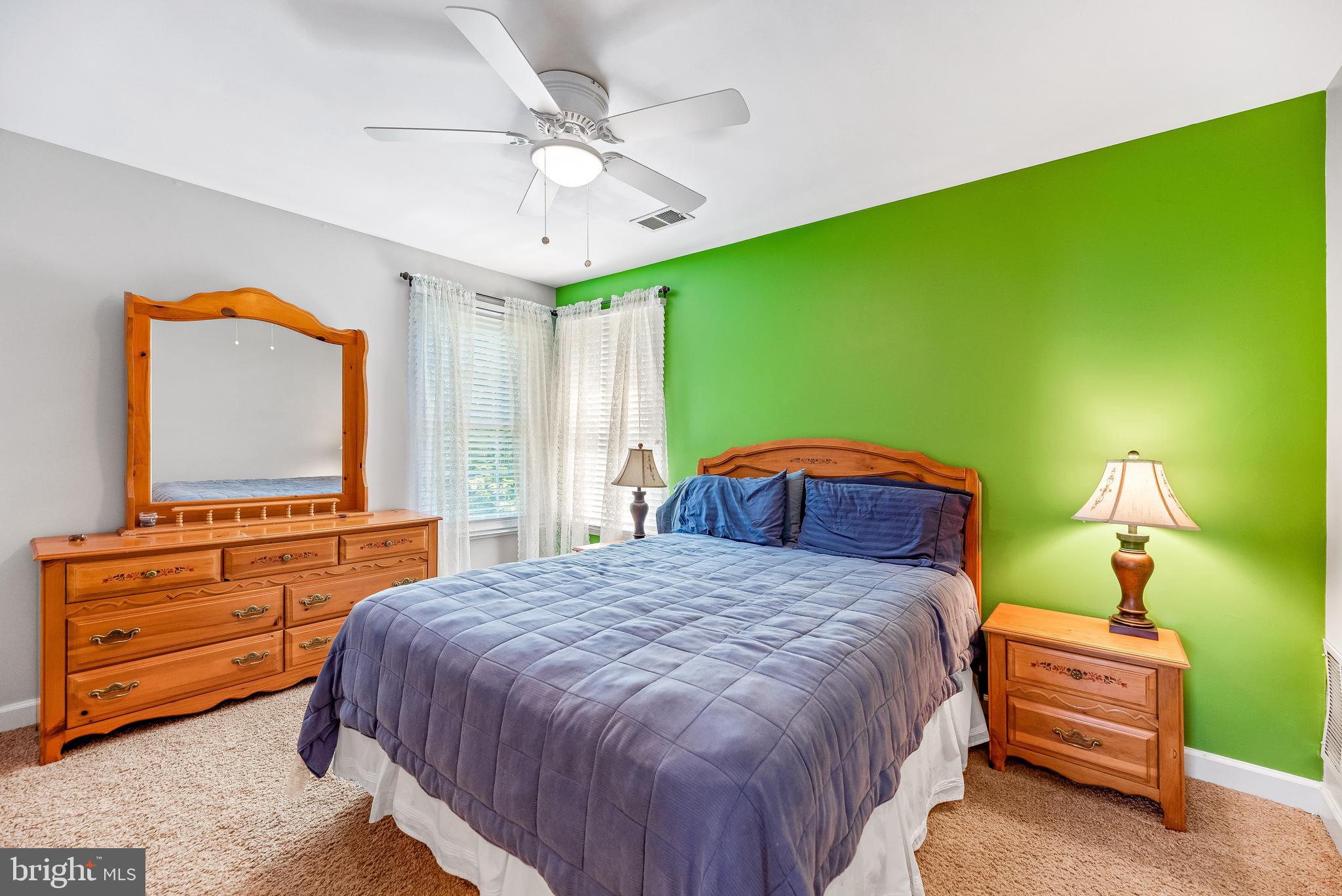 CHAPEL KNOLL - Residential