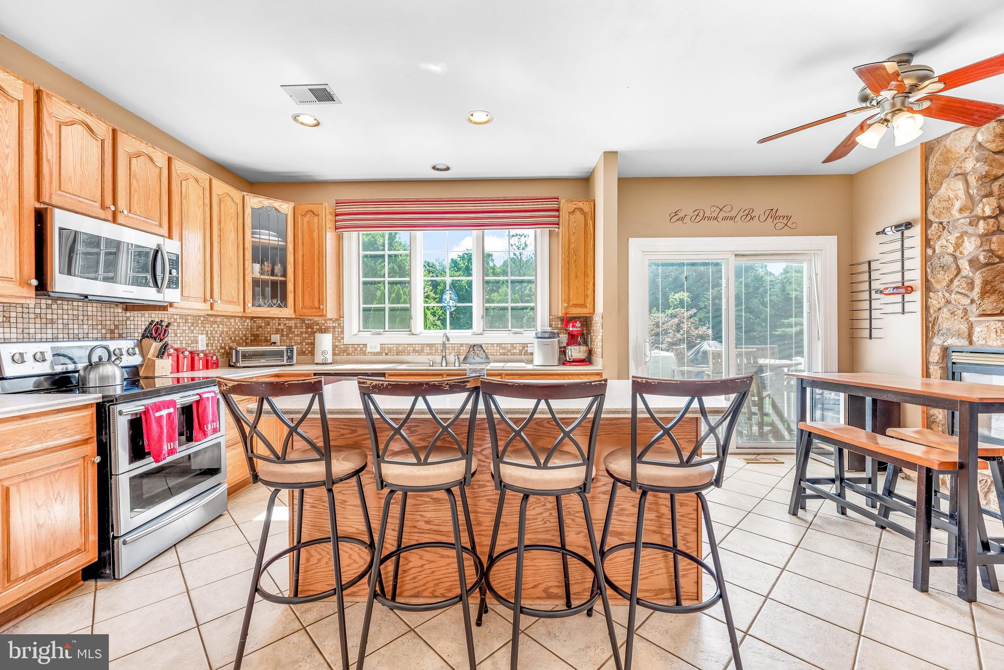 CHAPEL KNOLL - Residential