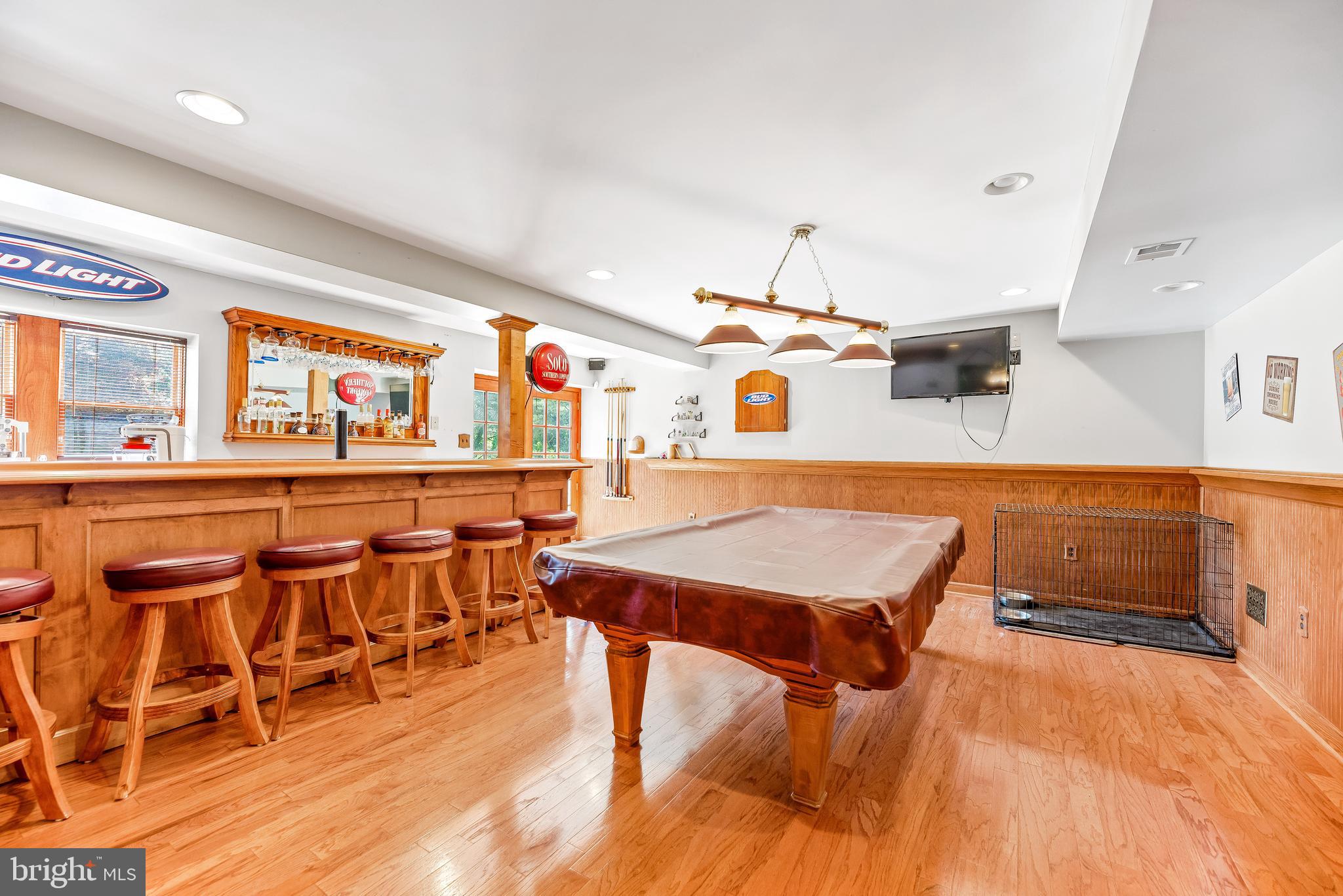 CHAPEL KNOLL - Residential