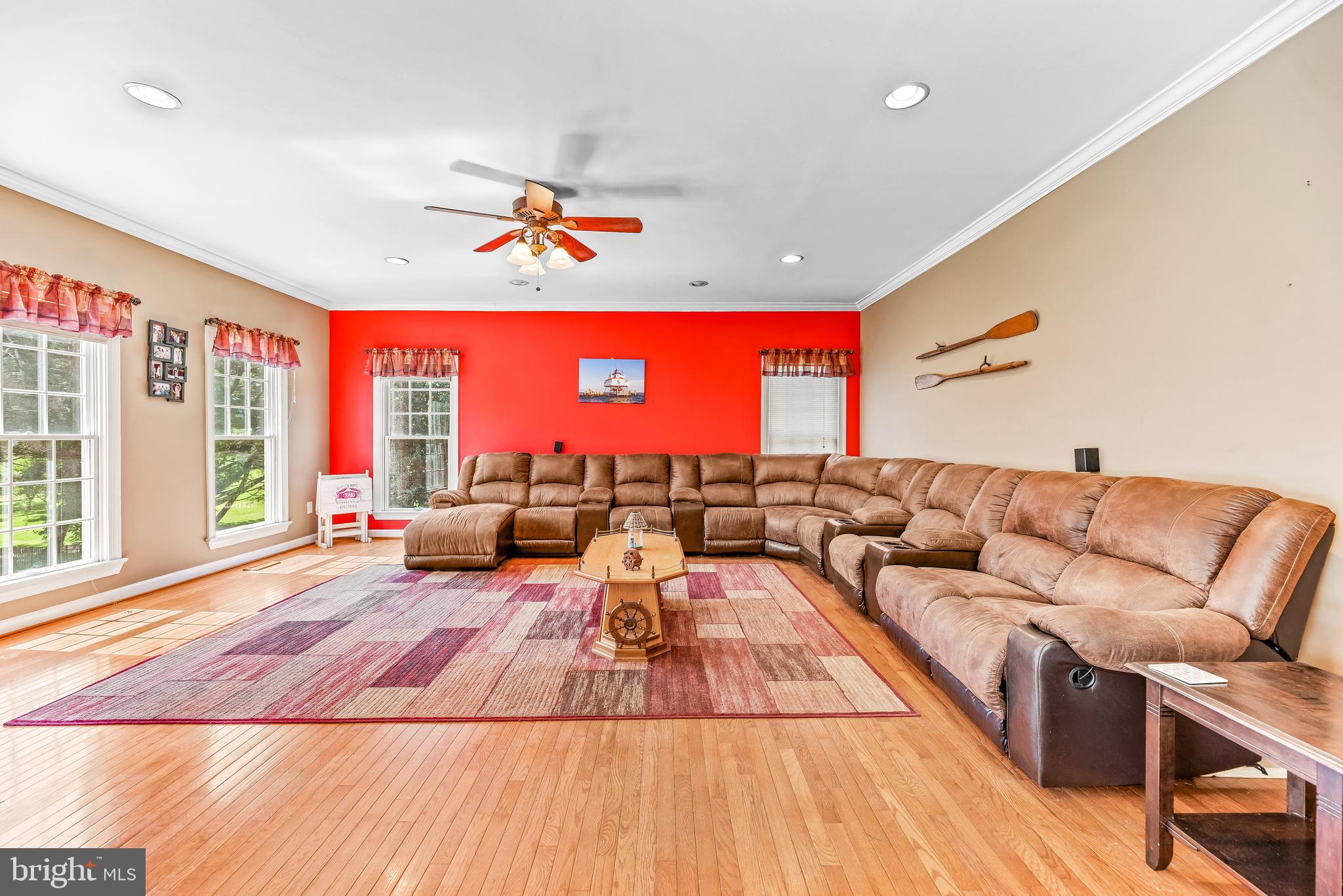 CHAPEL KNOLL - Residential