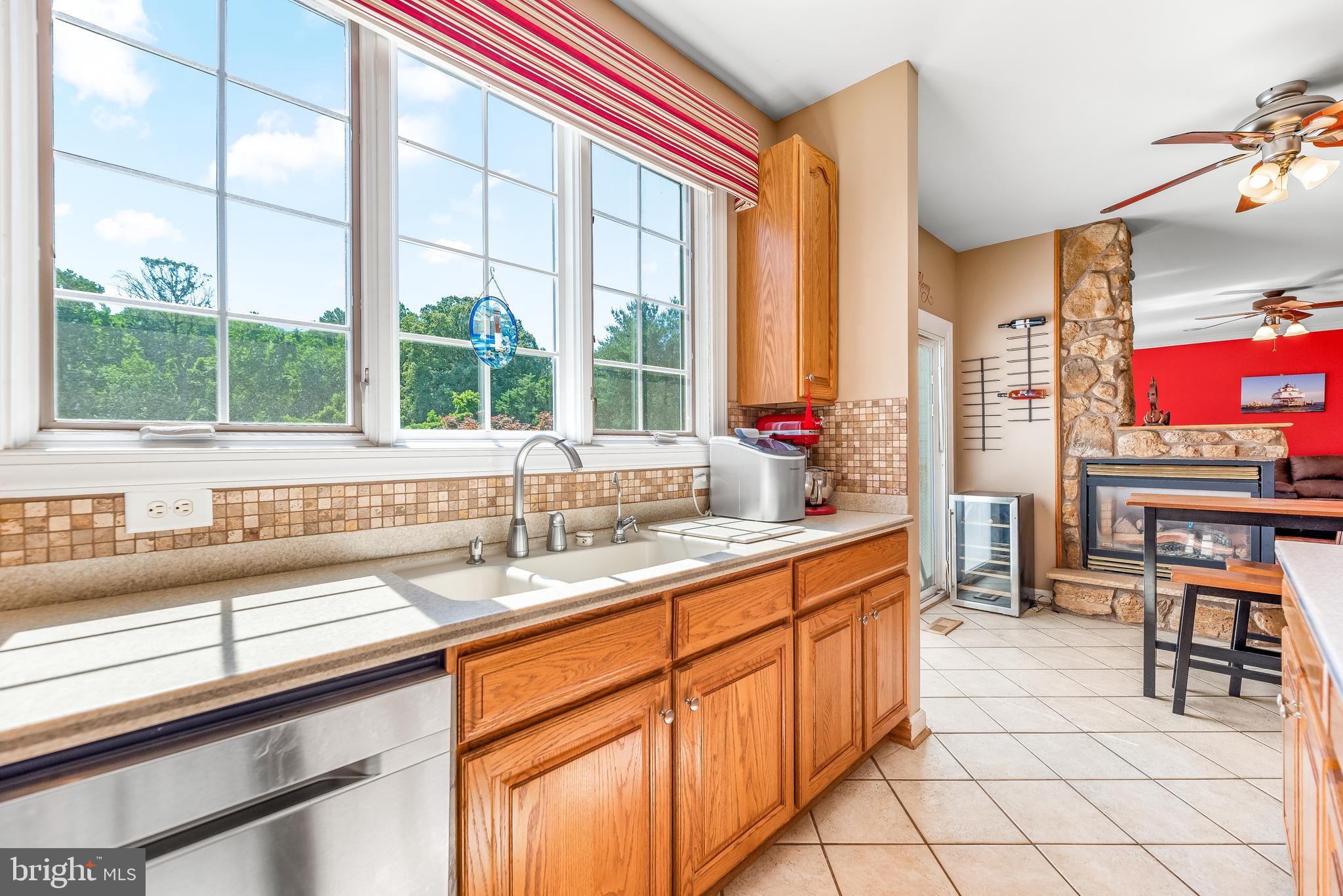 CHAPEL KNOLL - Residential