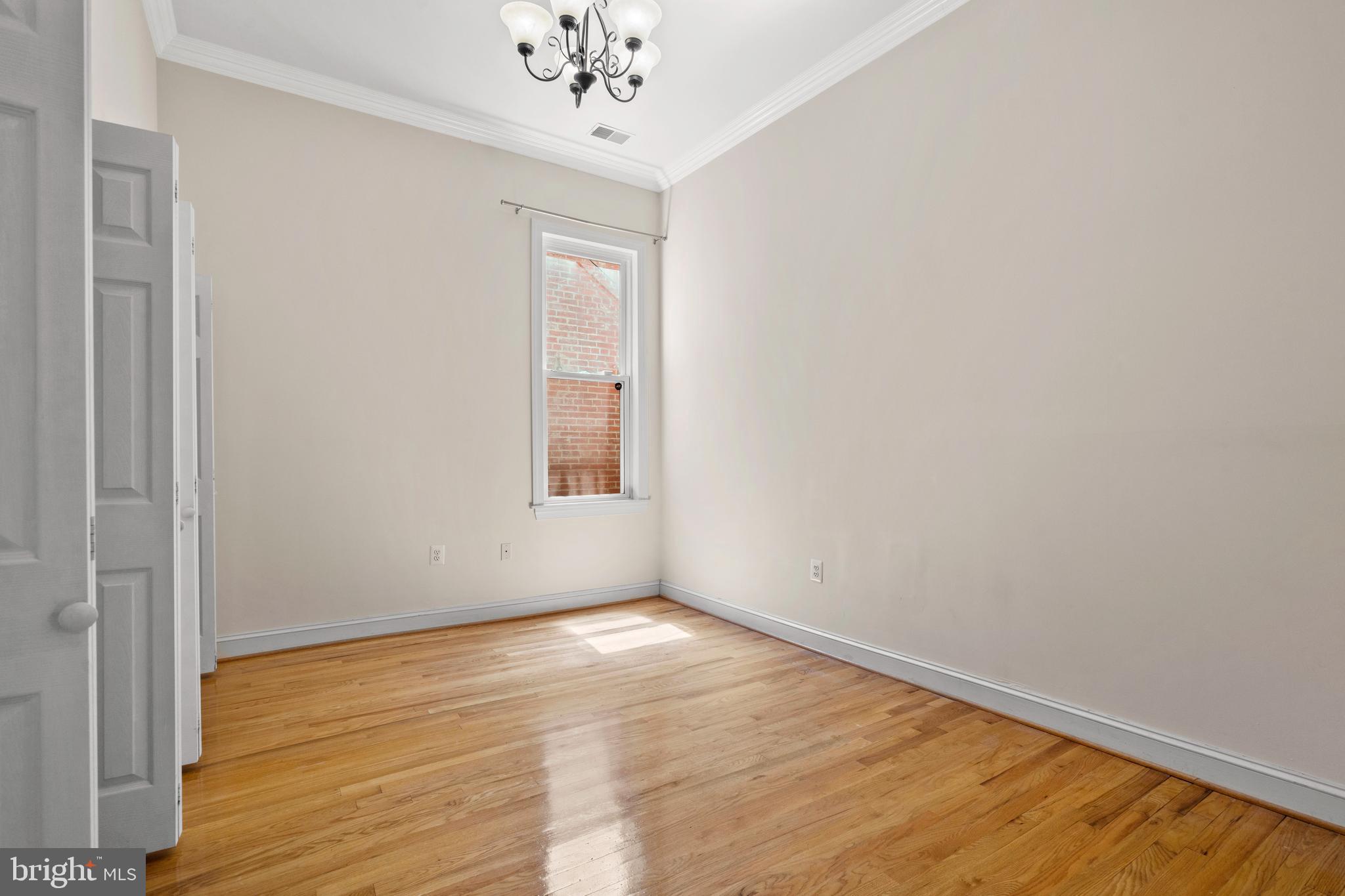 LOGAN CIRCLE - Residential Lease