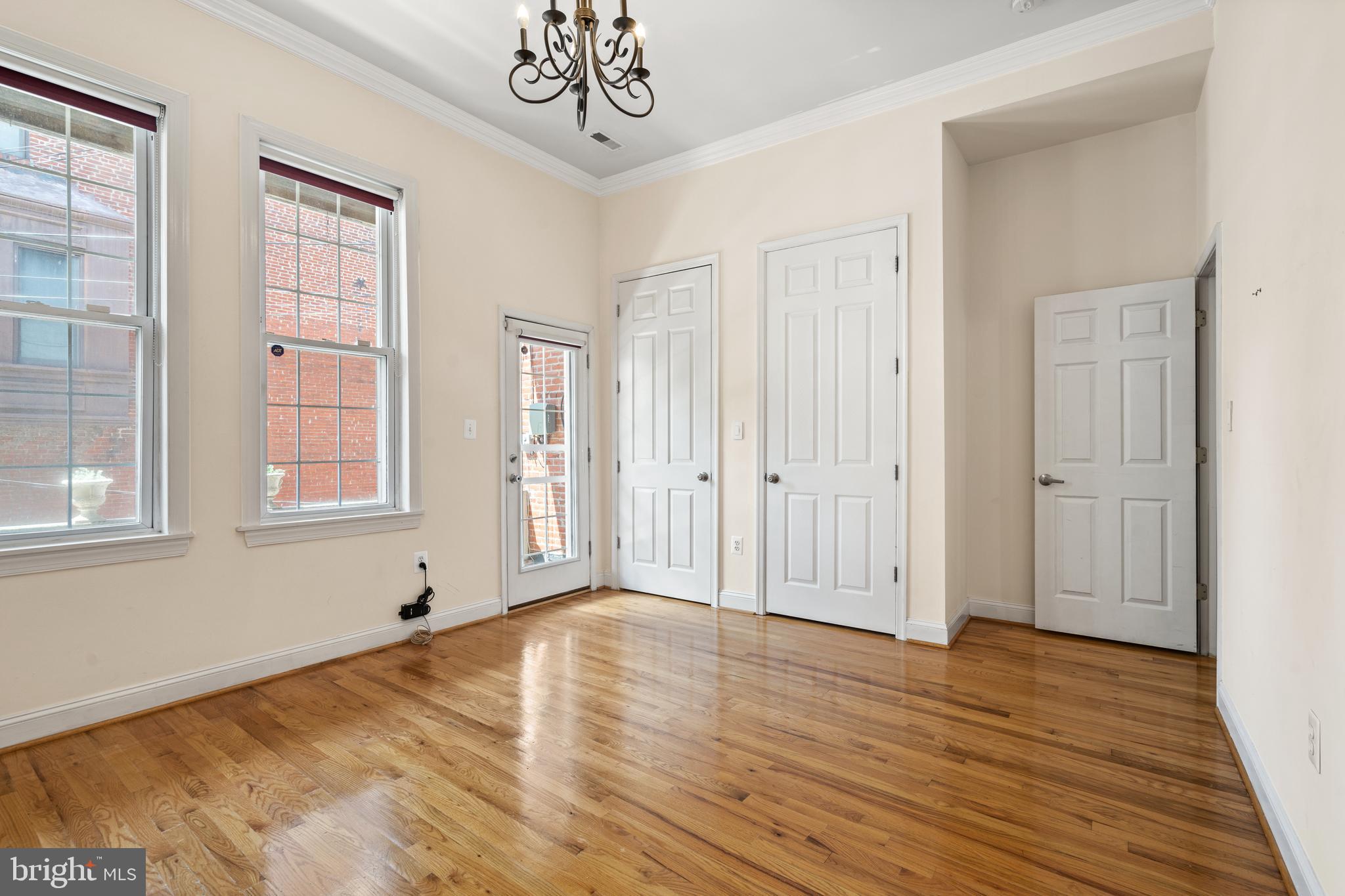 LOGAN CIRCLE - Residential Lease